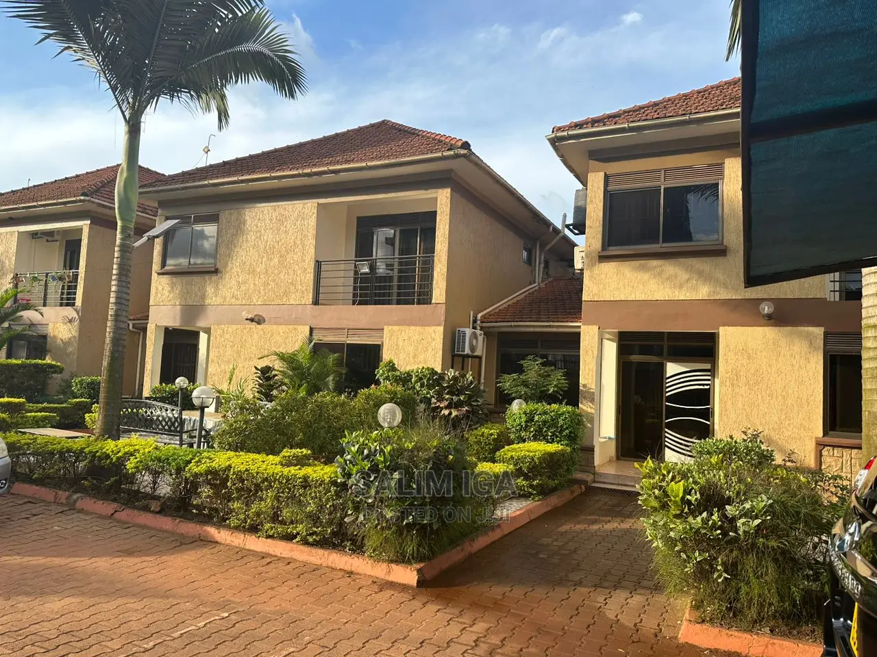 4bdrm Townhouse / Terrace in Kololo Property, Central Division in Central Division