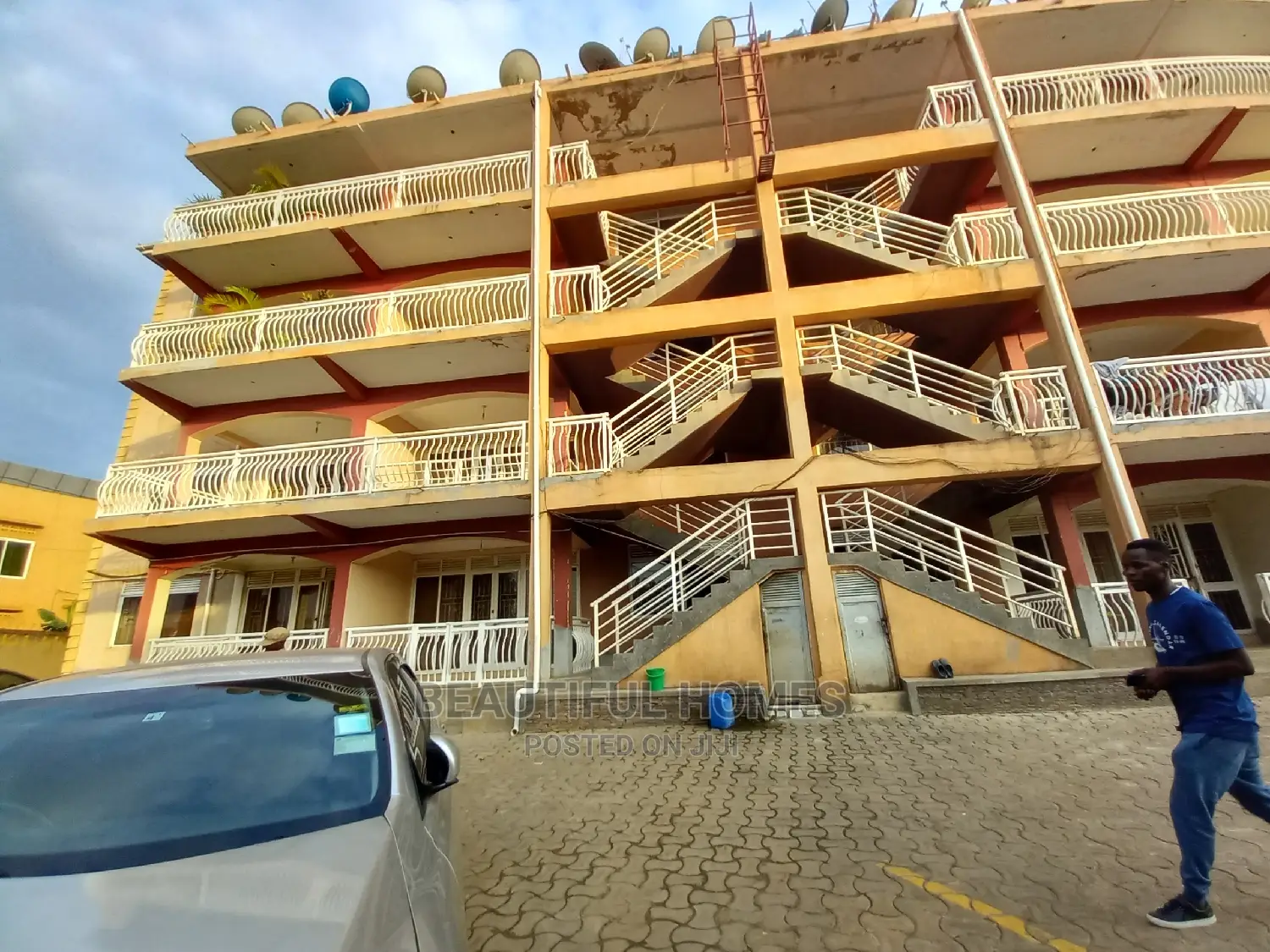 Furnished 2bdrm Block of Flats in Naalya Corporate, Nakawa for sale in Nakawa