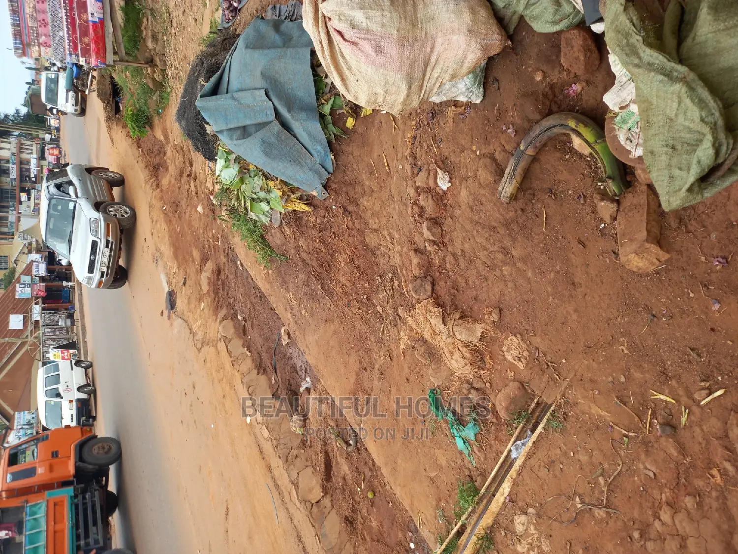 Kyaliwajjara Commercial Property on Sell in Central Division