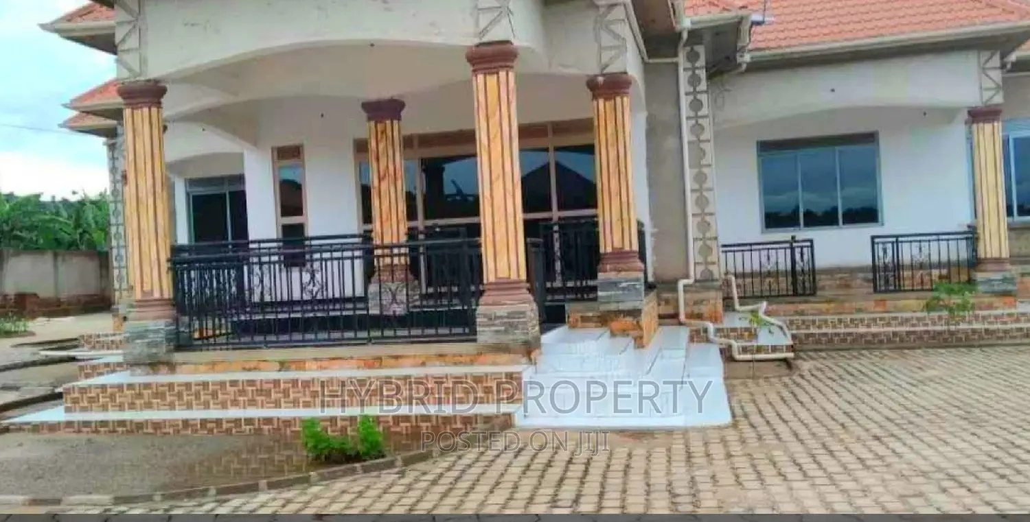 Furnished 6bdrm Mansion in Mpigi~Lungala Along for sale in Mpigi / Mpigi