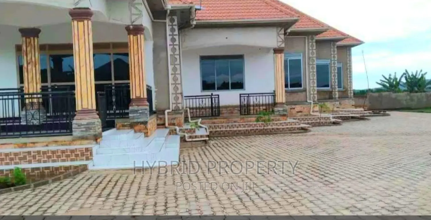 Furnished 6bdrm Mansion in Mpigi~Lungala Along for sale in Mpigi / Mpigi