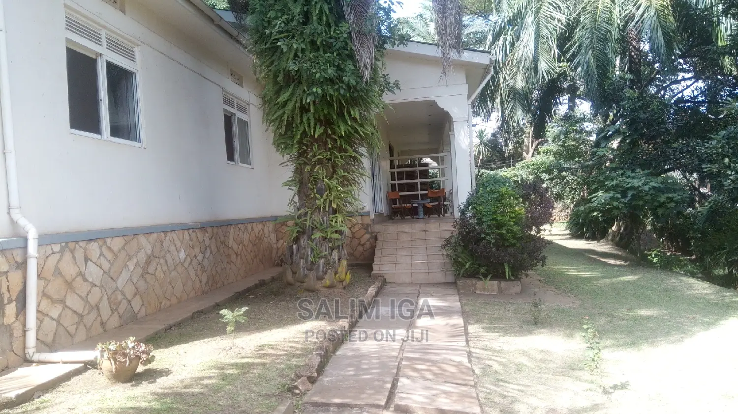 Furnished 2bdrm Chalet in Kololo Property, Central Division for rent in Central Division