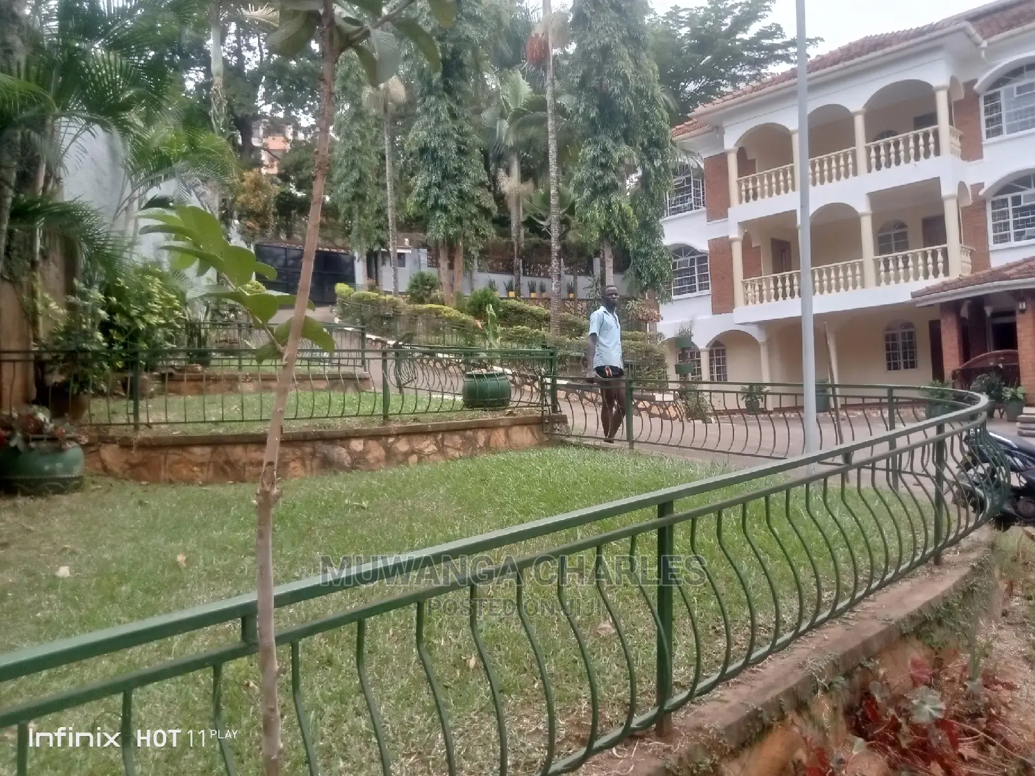 8bdrm Duplex in Fs Properties Ltd, Central Division for rent in Central Division