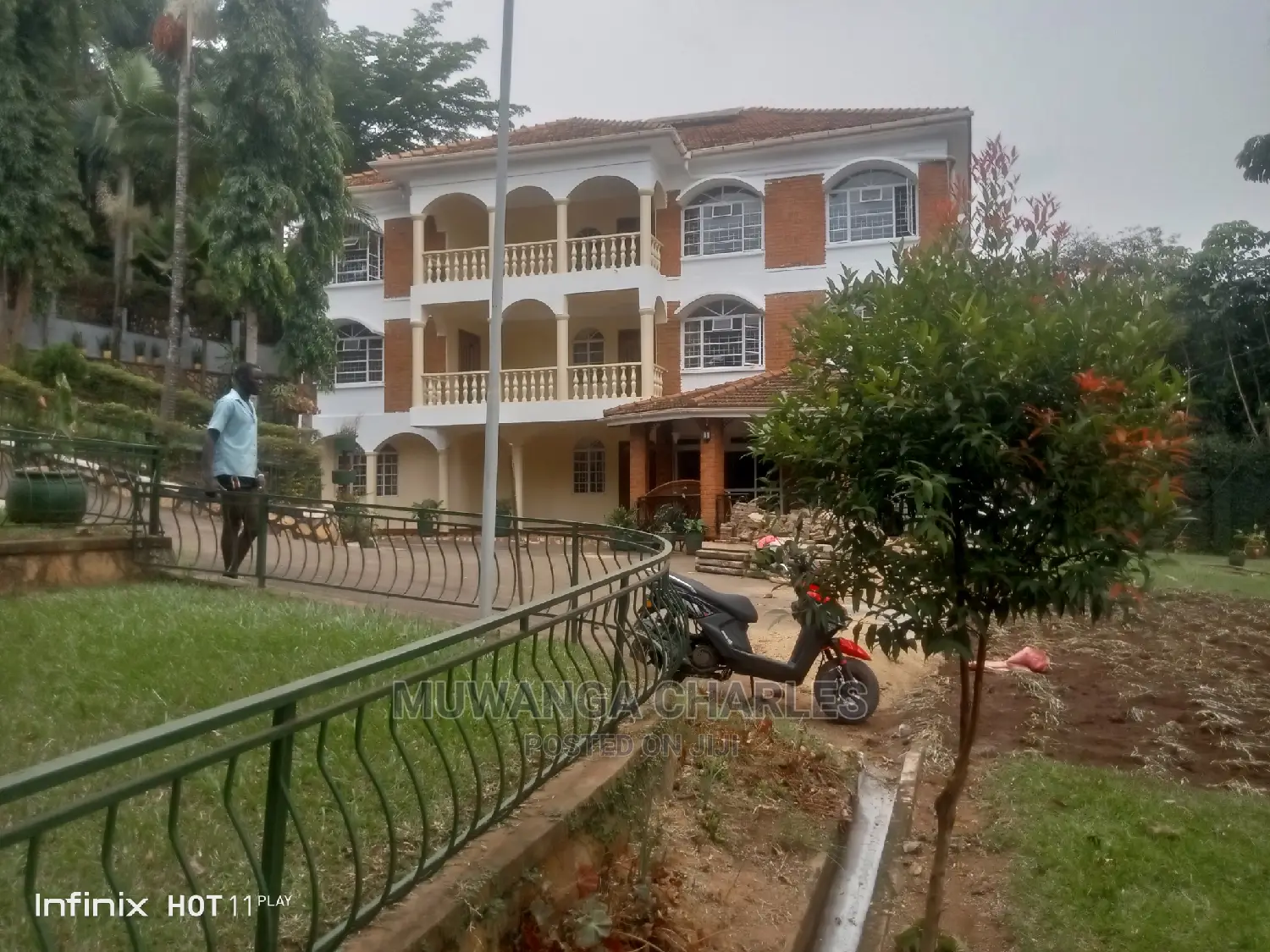 8bdrm Duplex in Fs Properties Ltd, Central Division for rent in Central Division