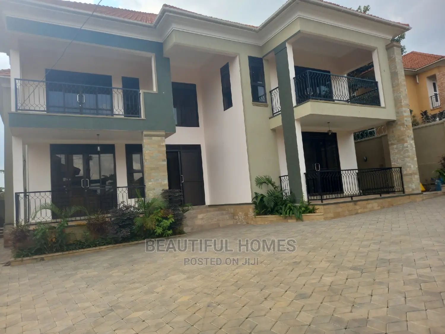 Furnished 6bdrm House in Kira for sale in Kira