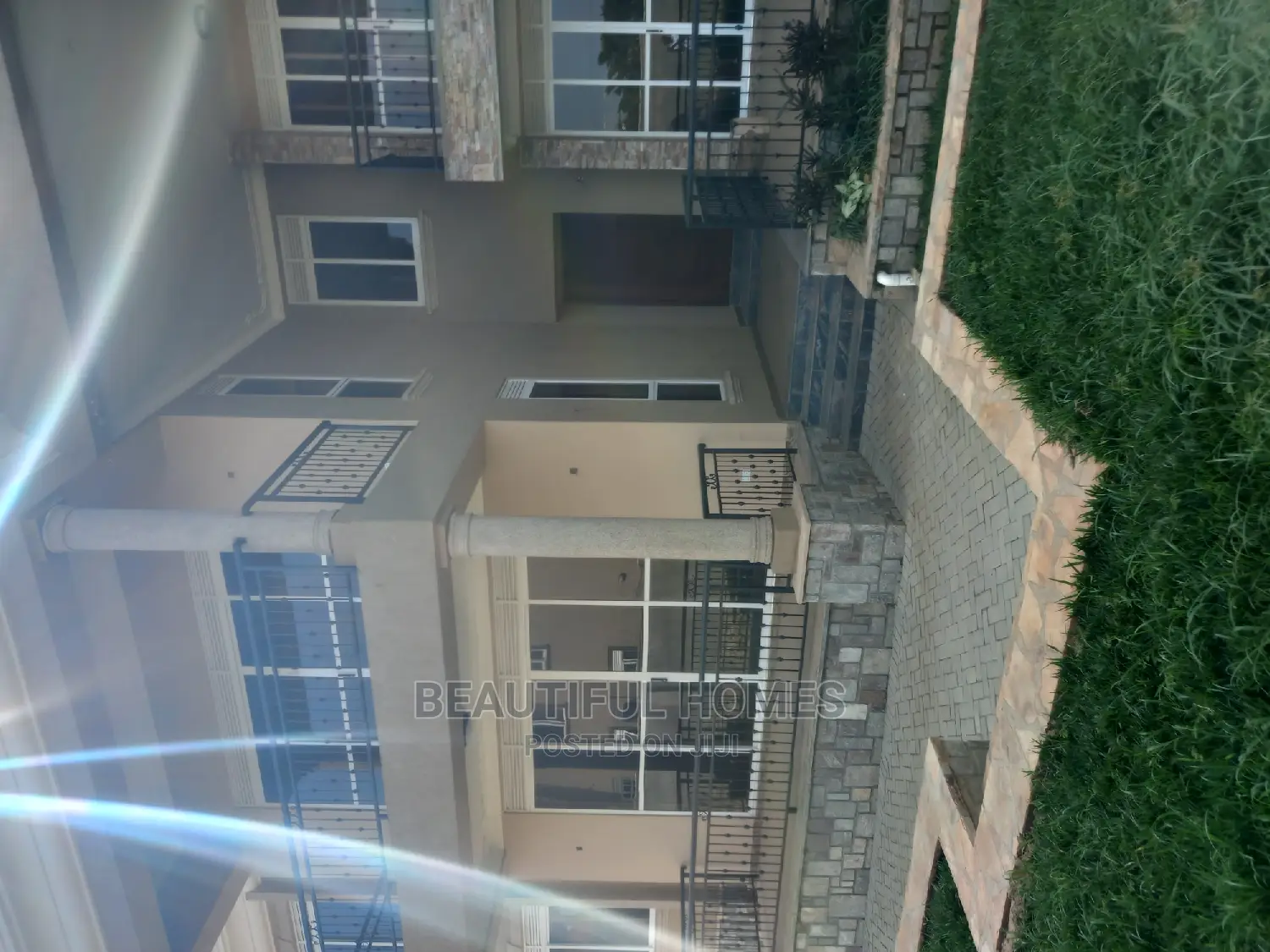 Furnished 6bdrm House in Munyonyo Corporate, Makindye for sale in Makindye