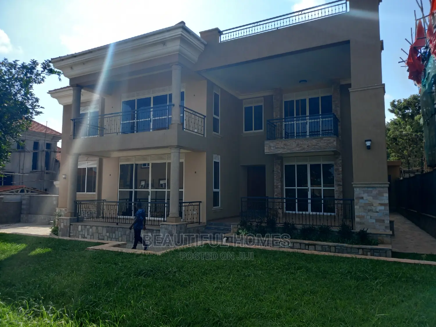 Furnished 6bdrm House in Munyonyo Corporate, Makindye for sale in Makindye