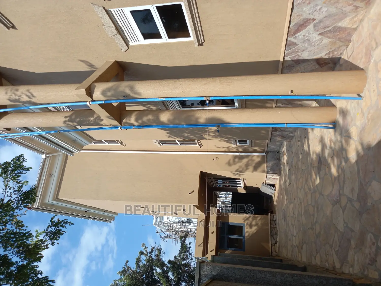 Furnished 6bdrm Mansion in Munyonyo Posh Lake, Makindye for sale in Makindye
