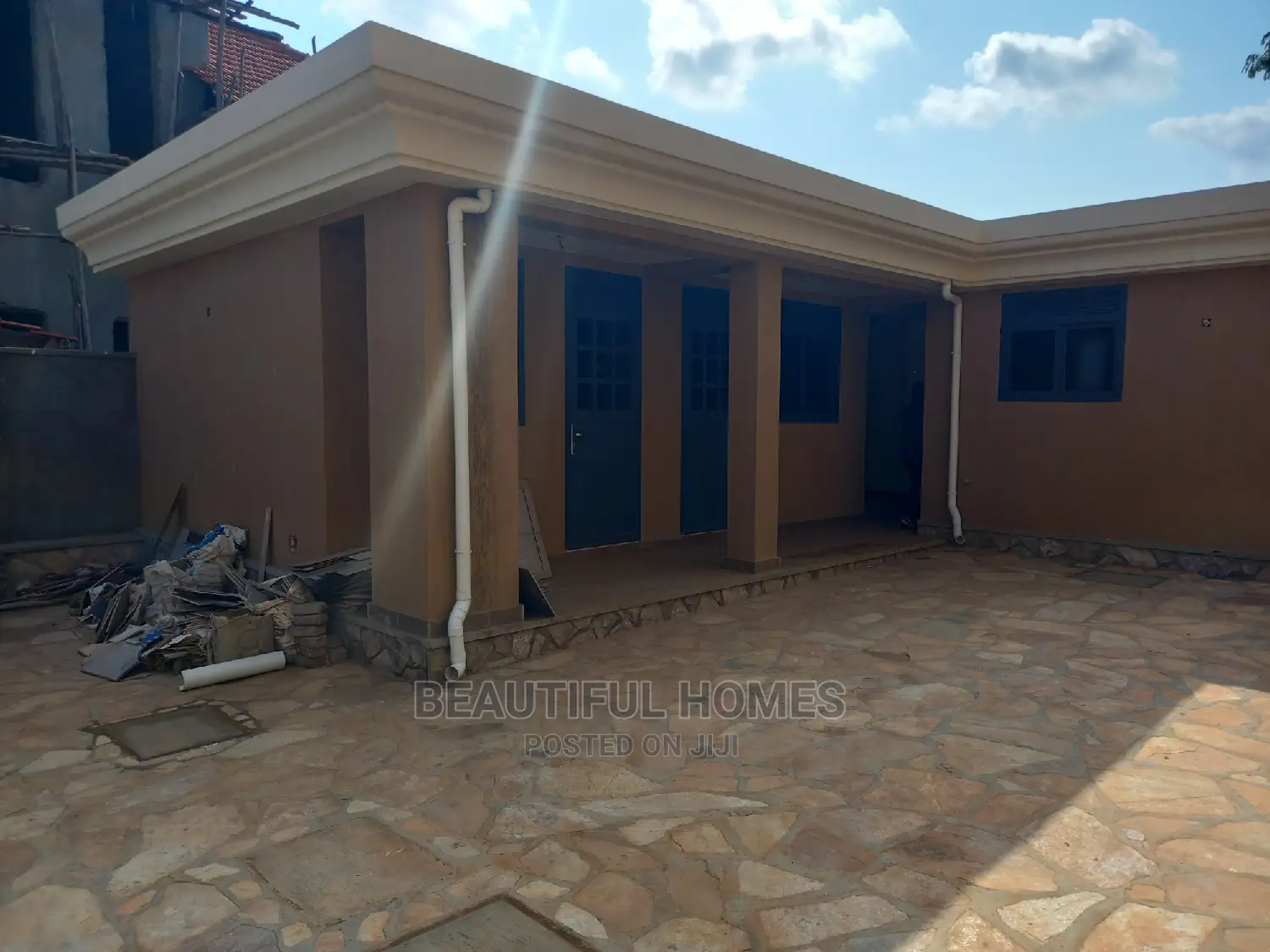 Furnished 6bdrm Mansion in Munyonyo Posh Lake, Makindye for sale in Makindye