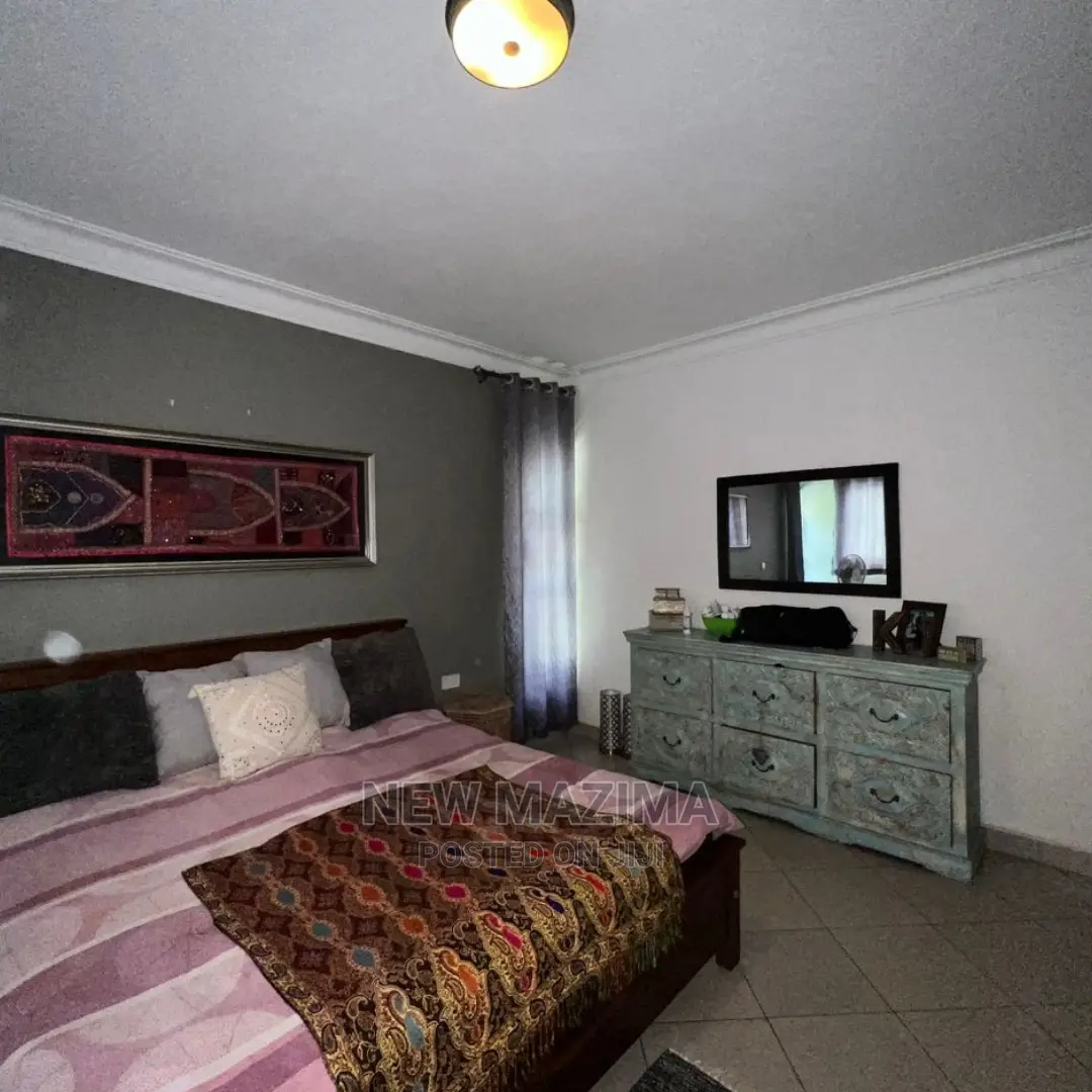 3bdrm Bungalow in Kabalagala Heights, Central Division for sale in Central Division