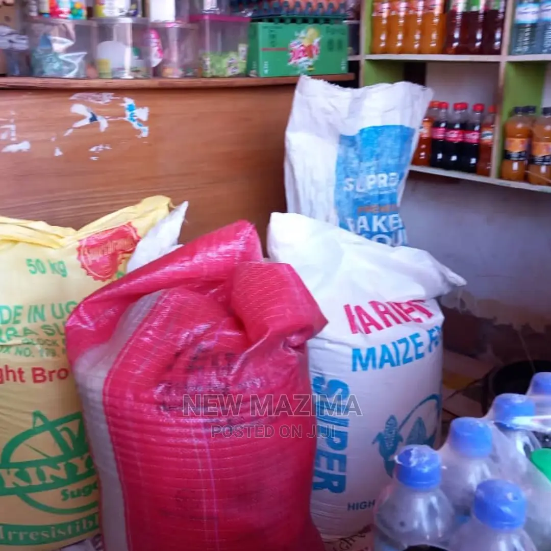 Very Busy Commercial Shop on Gd Will Sale in Makindye Cantre in Central Division