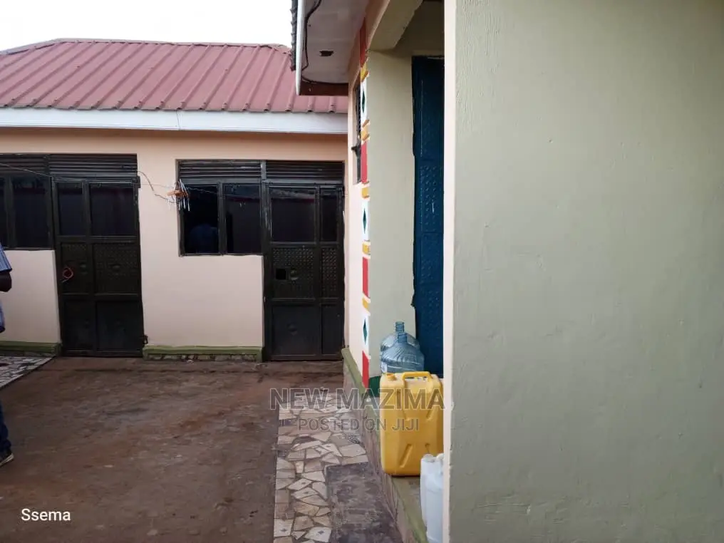 4bdrm House in Bulenga Town, Central Division for sale in Central Division