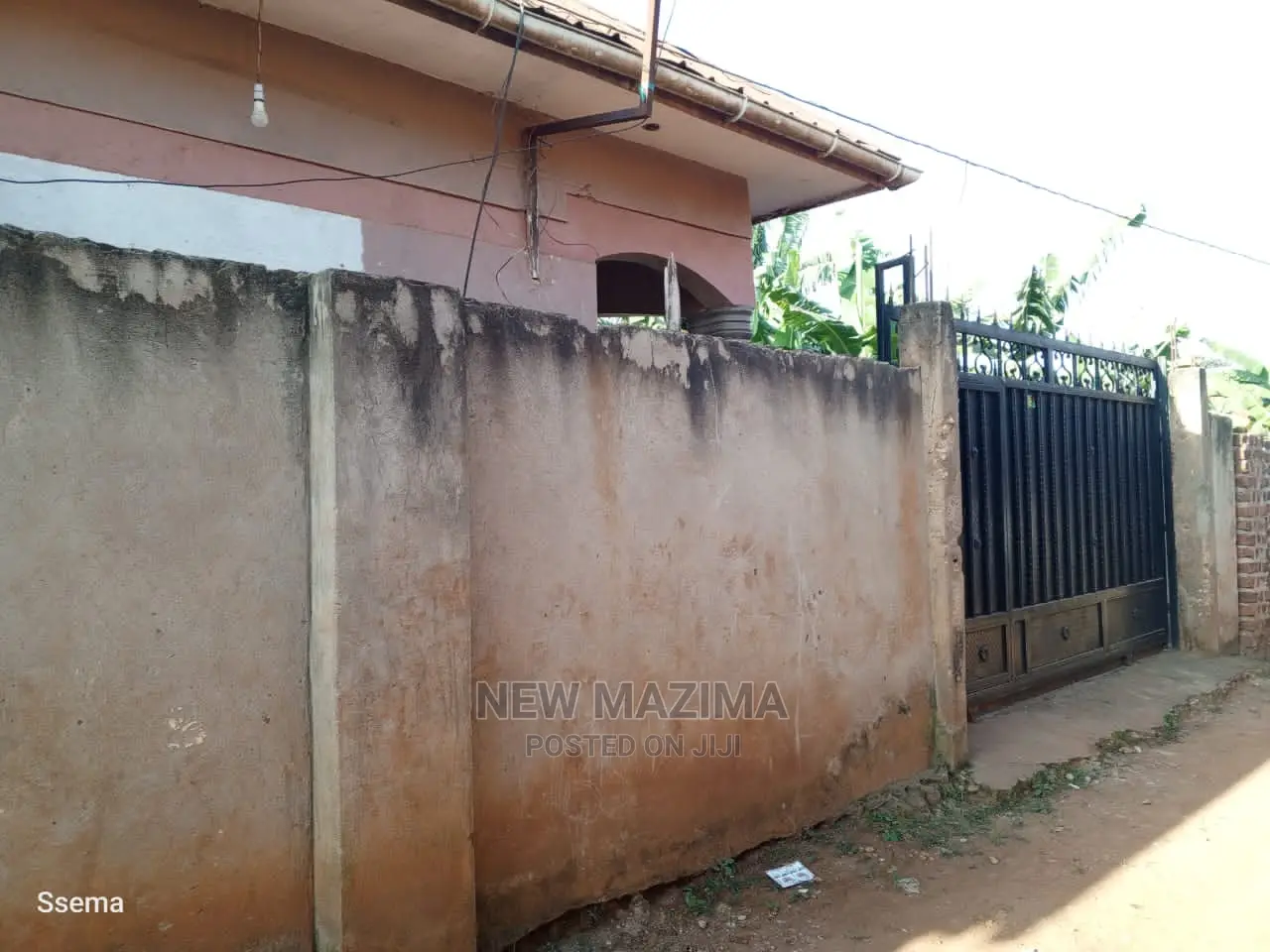 2bdrm Bungalow in Bulenga Town, Central Division for sale in Central Division