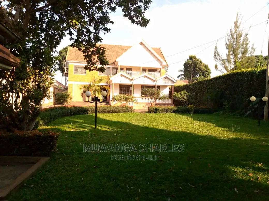 6bdrm Duplex in Fs Properties Ltd, Nakawa for sale in Nakawa
