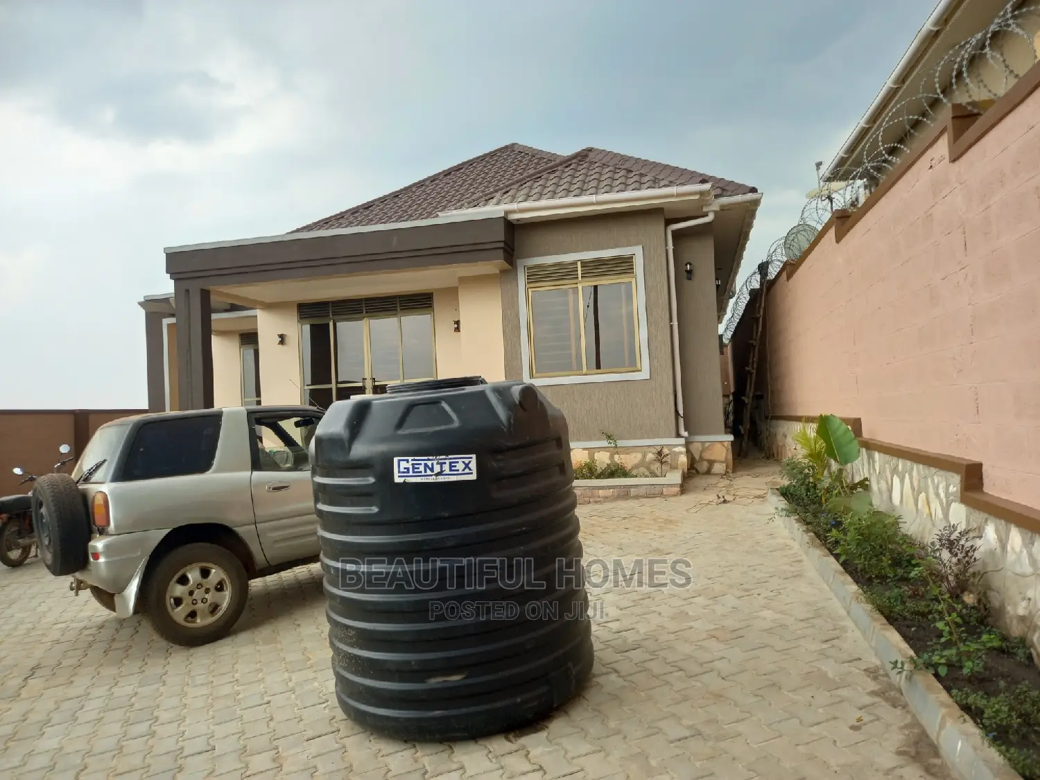 Furnished 3bdrm Bungalow in Canaan Sites, Kira for sale in Kira