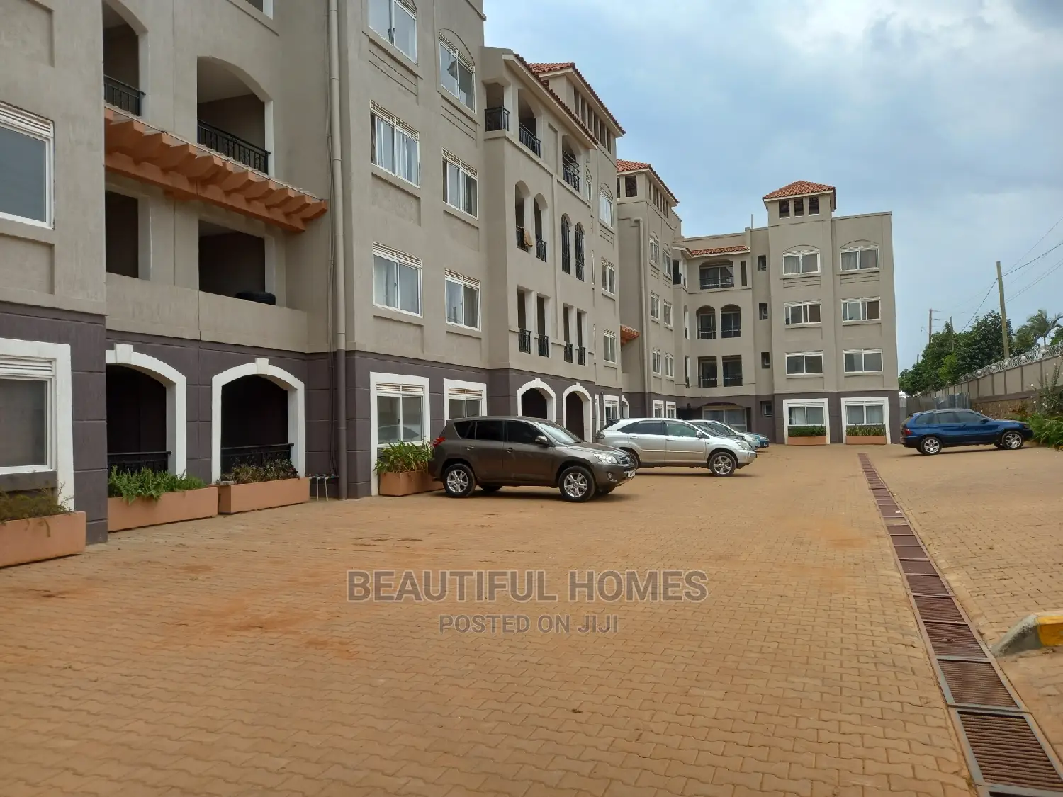 Furnished 2bdrm Condo in Naalya Estates, Central Division for sale in Central Division