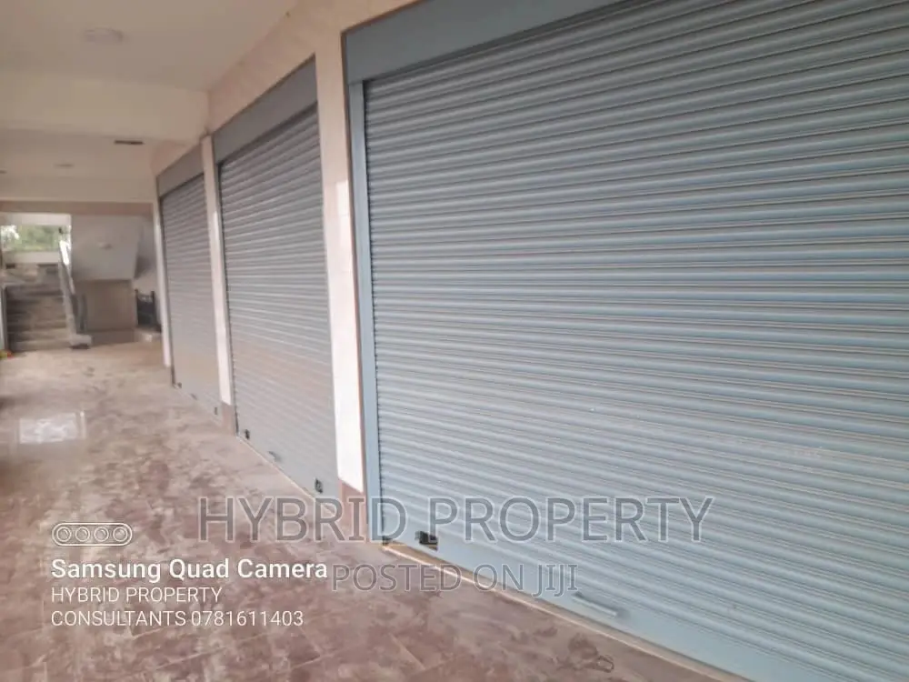 Beautiful Shop Lock-Up Units for Renting in Nansana Town. in Wakiso / Wakiso