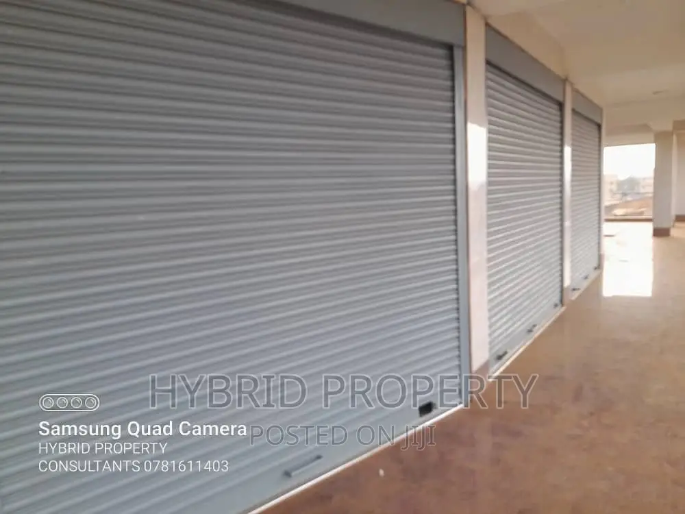 Beautiful Shop Lock-Up Units for Renting in Nansana Town. in Wakiso / Wakiso