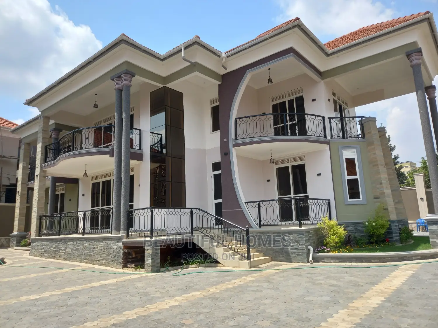 Furnished 6bdrm Duplex in Najjera Corporate, Nakawa for sale in Nakawa