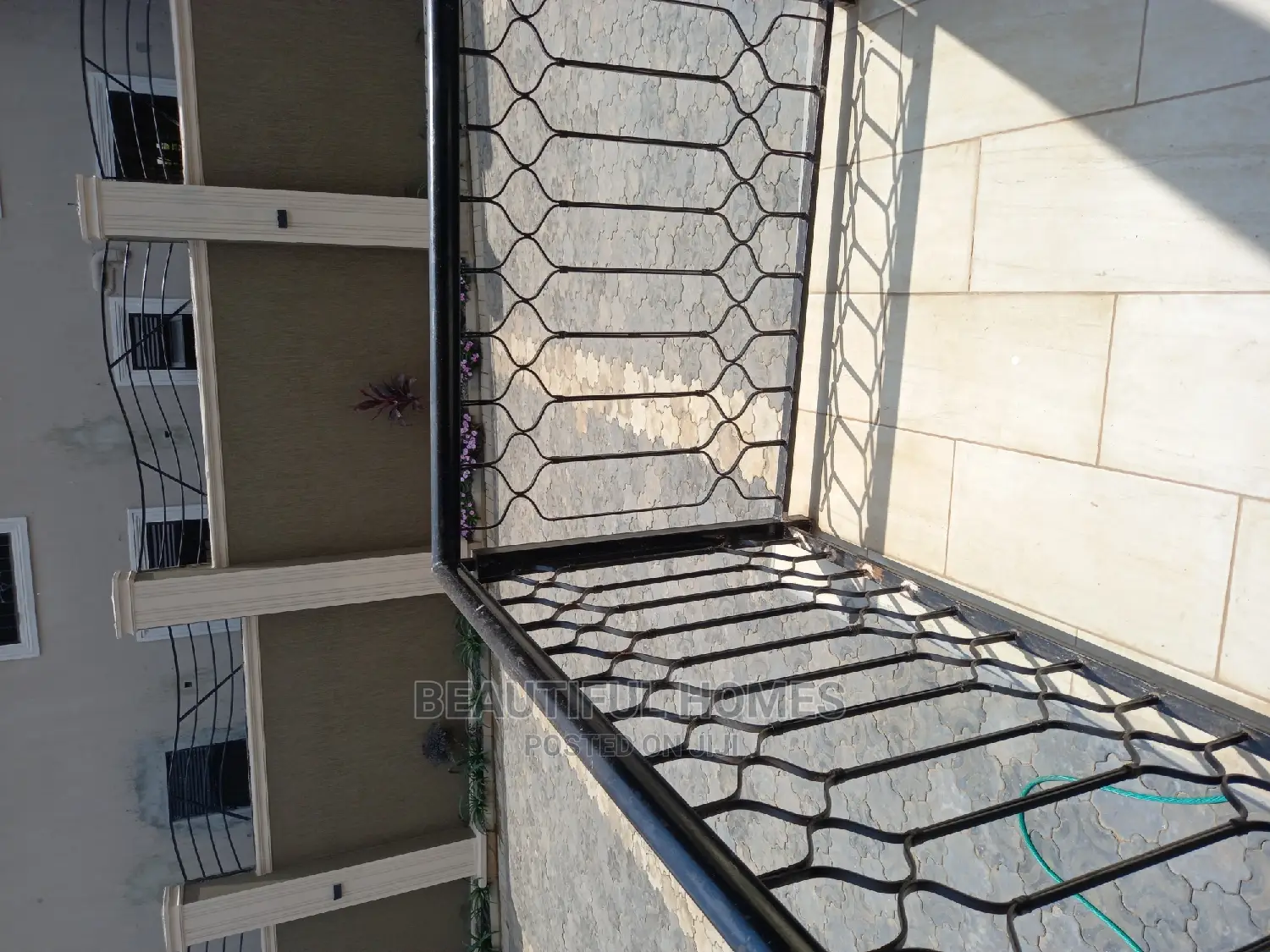 Furnished 6bdrm Duplex in Najjera Corporate, Nakawa for sale in Nakawa