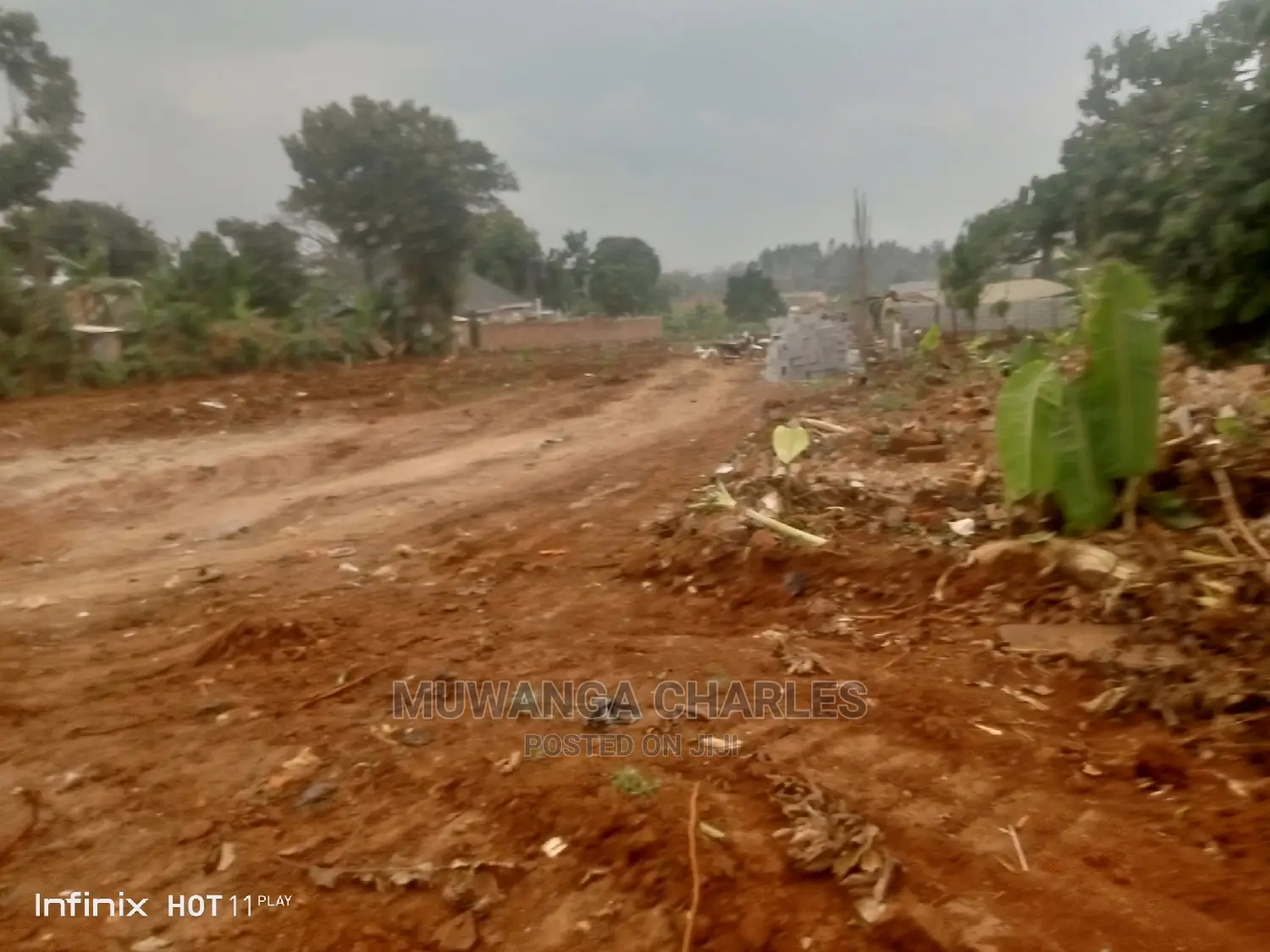 Commercial Land in Gayaza Manyagwa Nakwero on Quick Sale in Nakawa