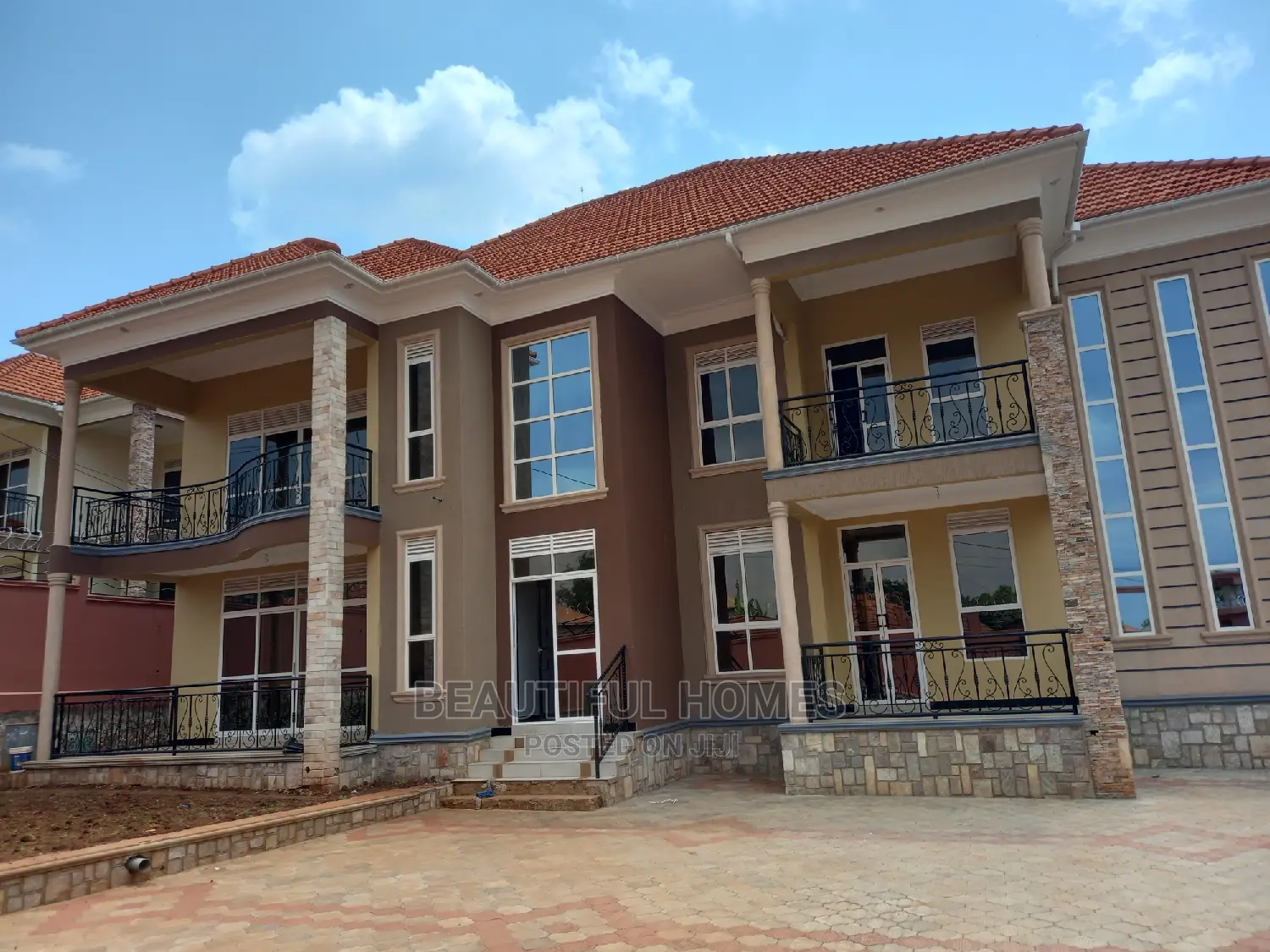 Furnished 6bdrm Mansion in Kyanja Corporate, Nakawa for sale in Nakawa