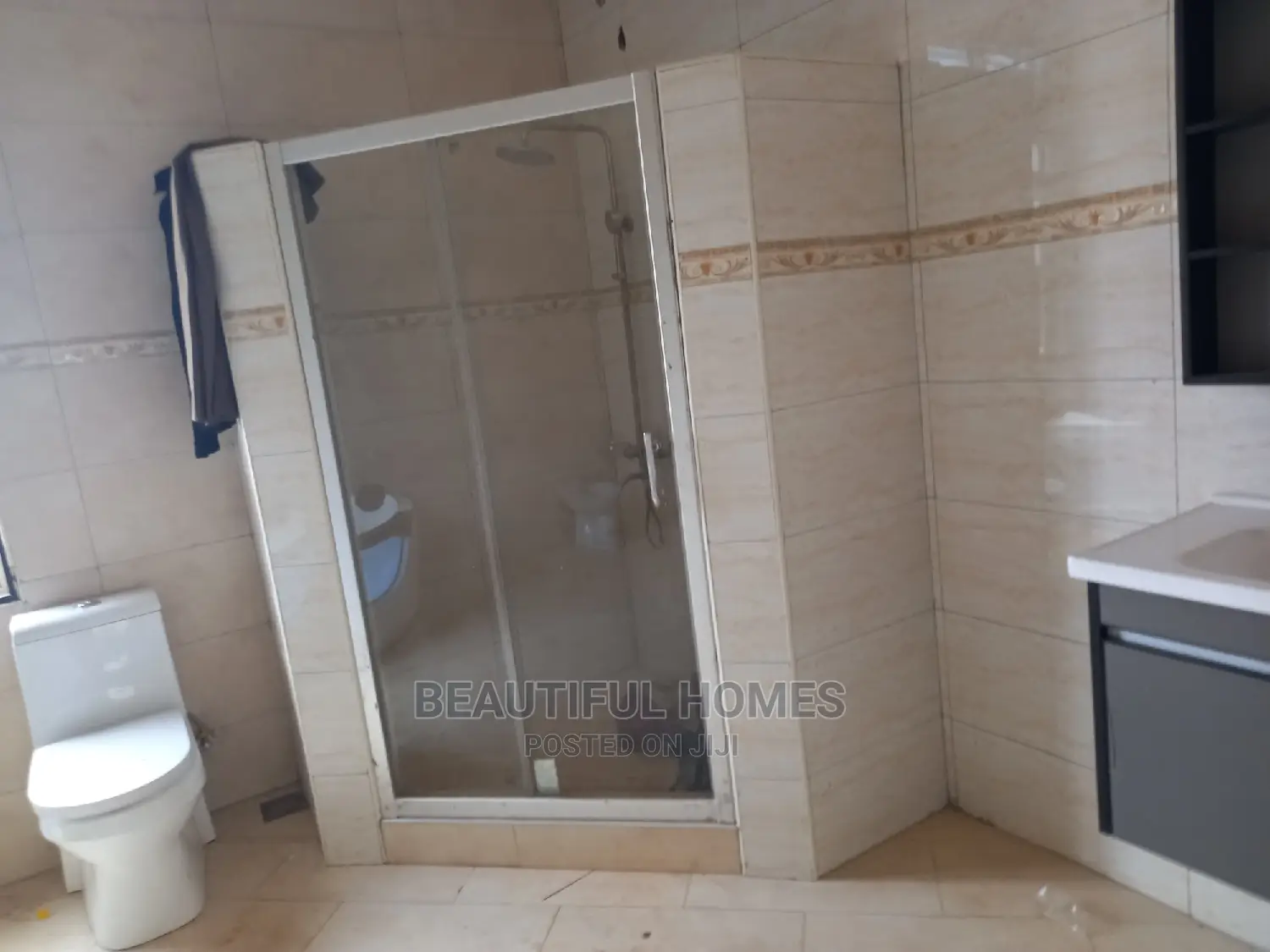 Furnished 6bdrm Duplex in Kyanja Wealthy, Nakawa for sale in Nakawa