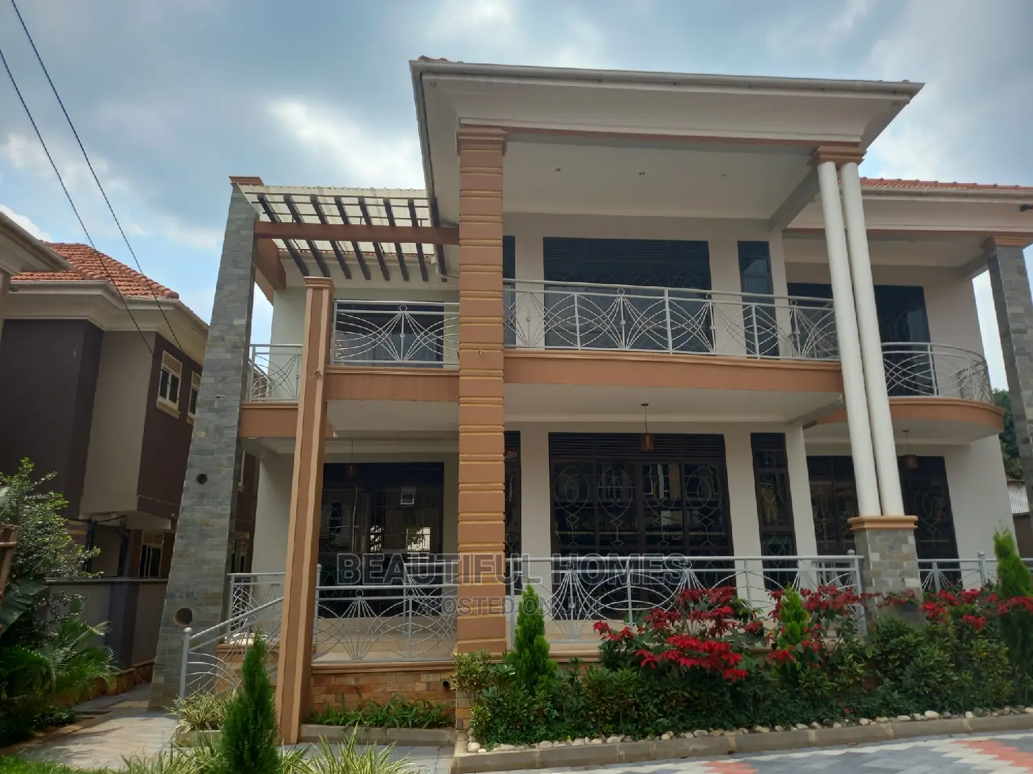 Furnished 6bdrm Mansion in Kyanja Posh, Nakawa for sale in Nakawa