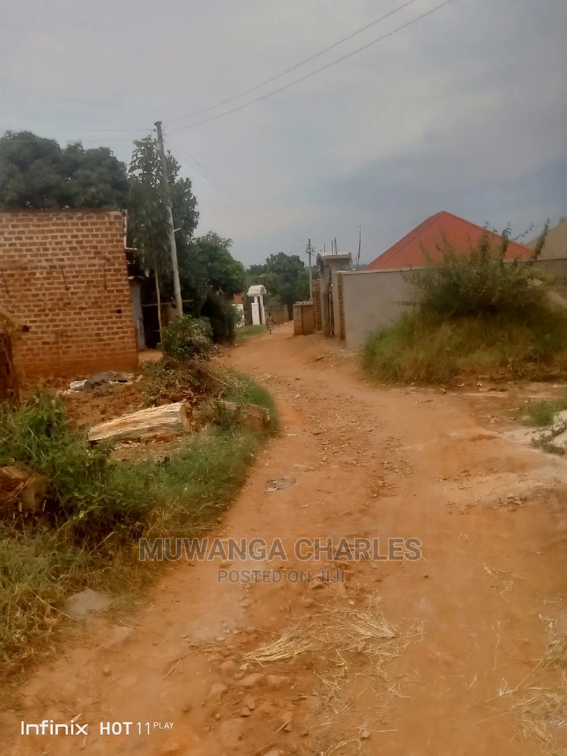 25by50ft in Gayaza Manyangwa on Quick Sale in Division B