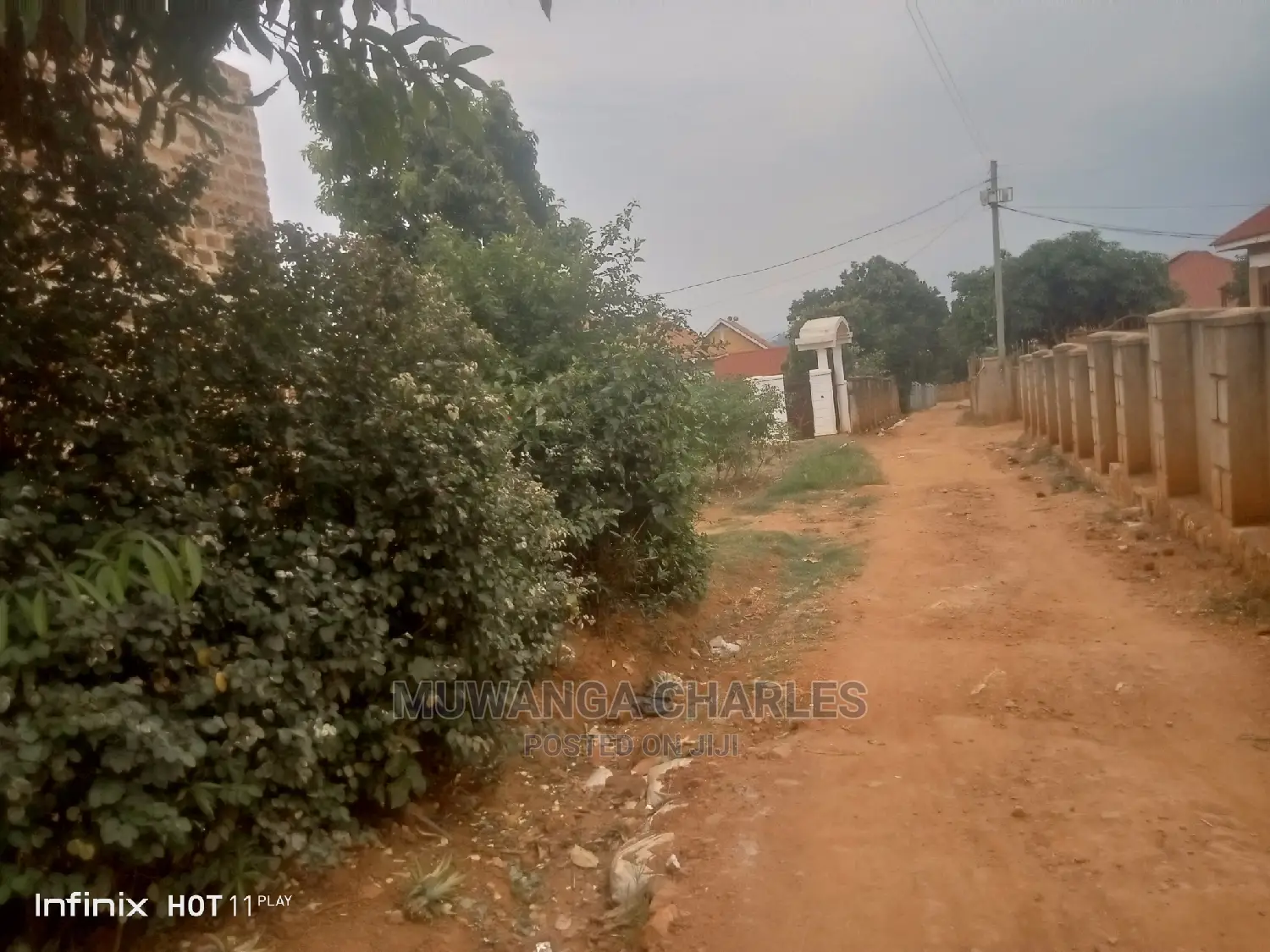25by50ft in Gayaza Manyangwa on Quick Sale in Division B