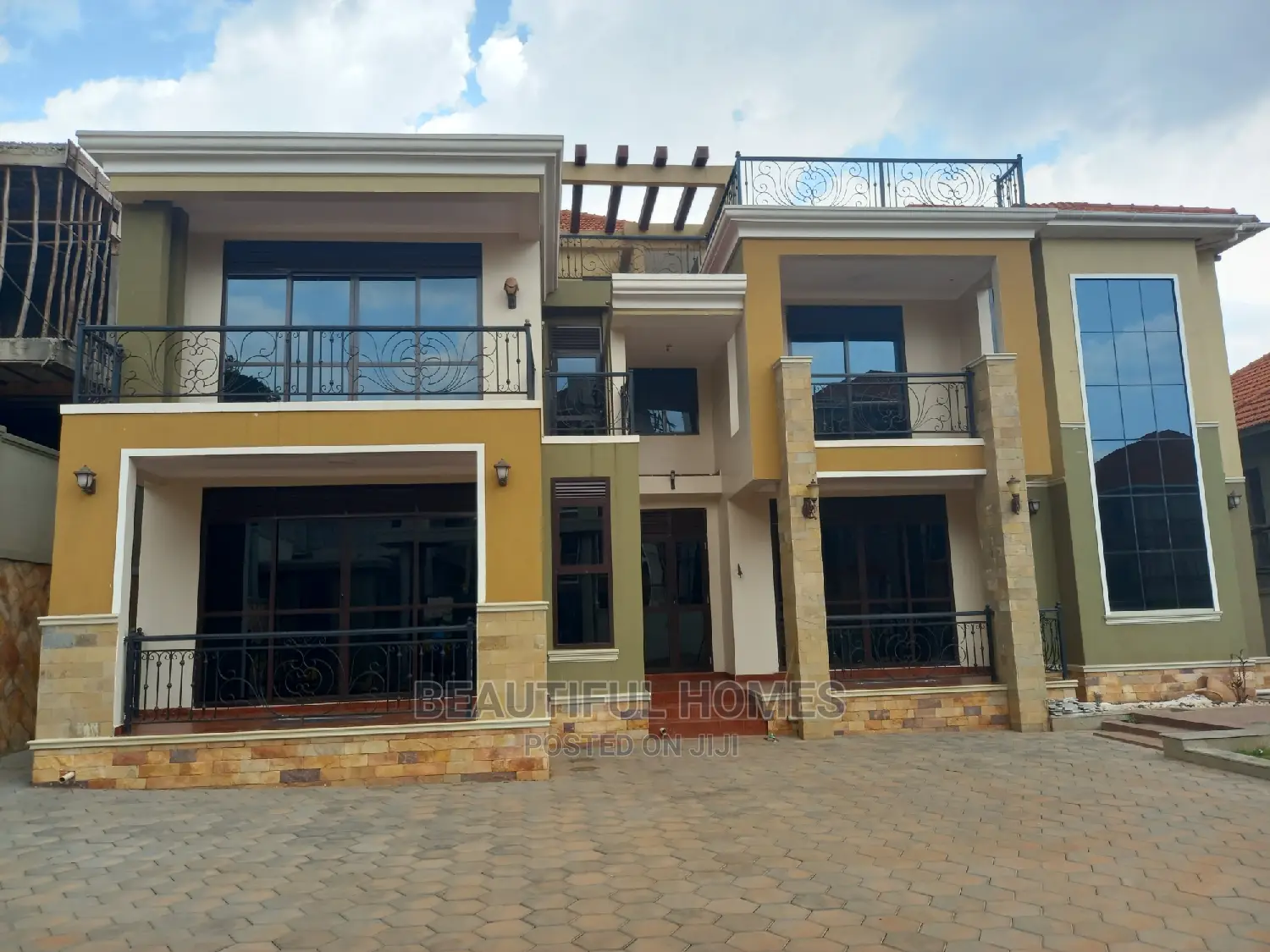 Furnished 6bdrm Duplex in Kyanja, Central Division for sale in Central Division