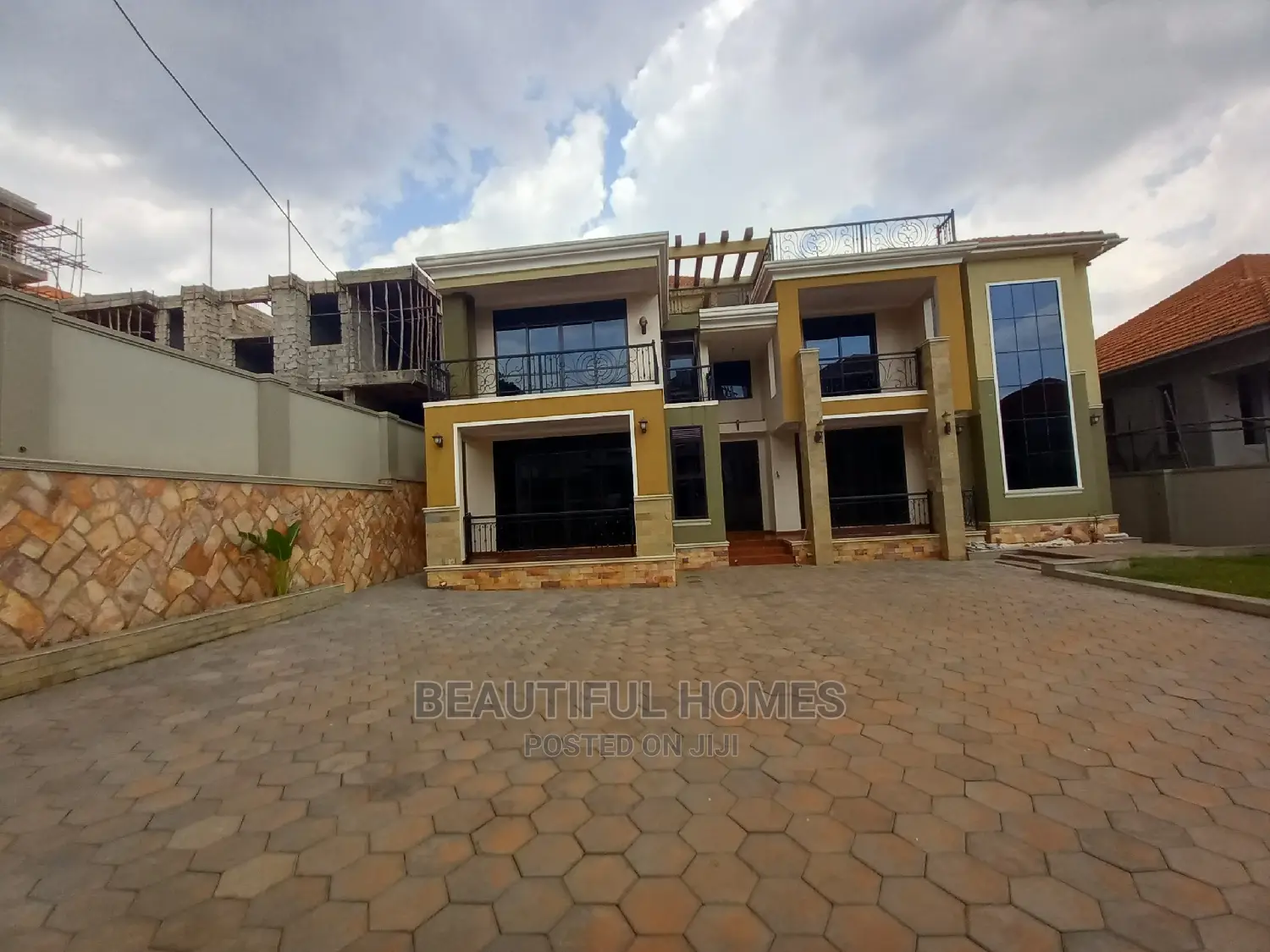 Furnished 6bdrm Duplex in Kyanja, Central Division for sale in Central Division