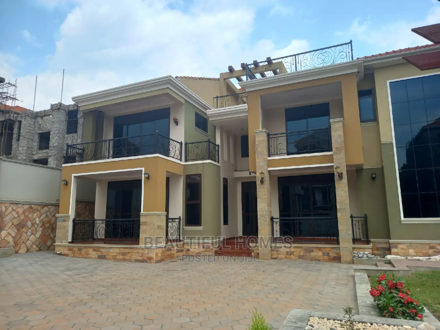 Furnished 6bdrm House in Kyanja Gated Estate, Nakawa for sale in Nakawa