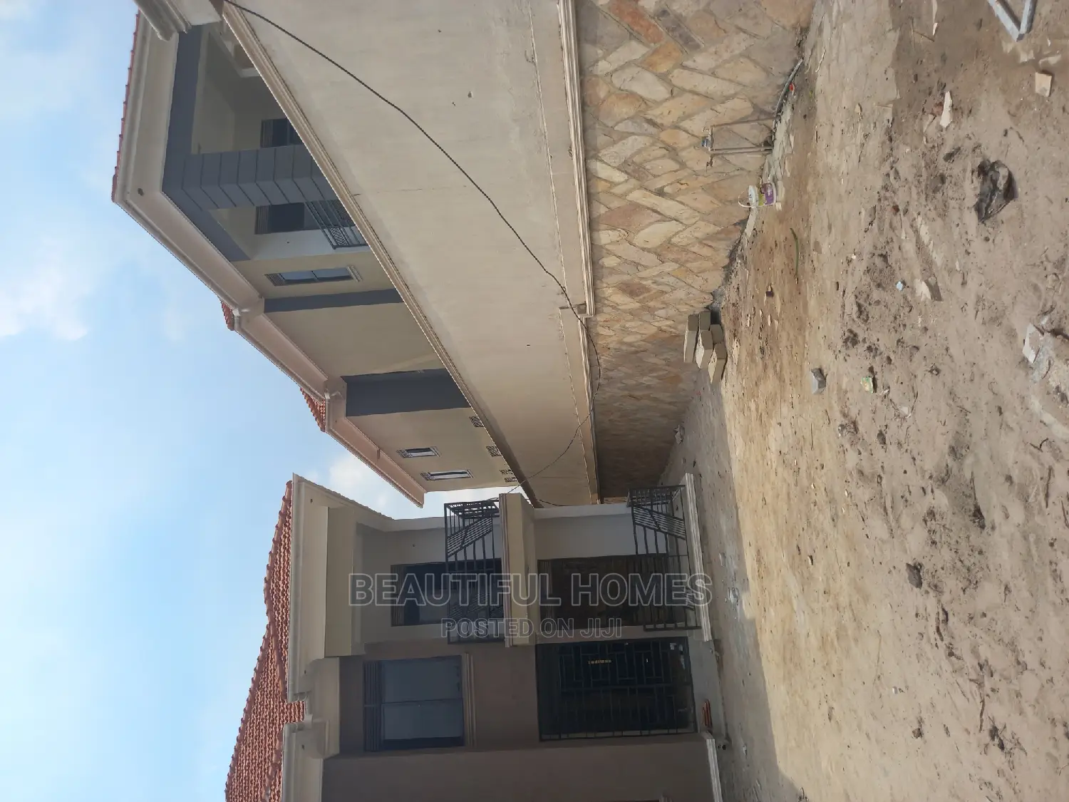 Furnished 6bdrm Duplex in Kyanja, Nakawa for sale in Nakawa
