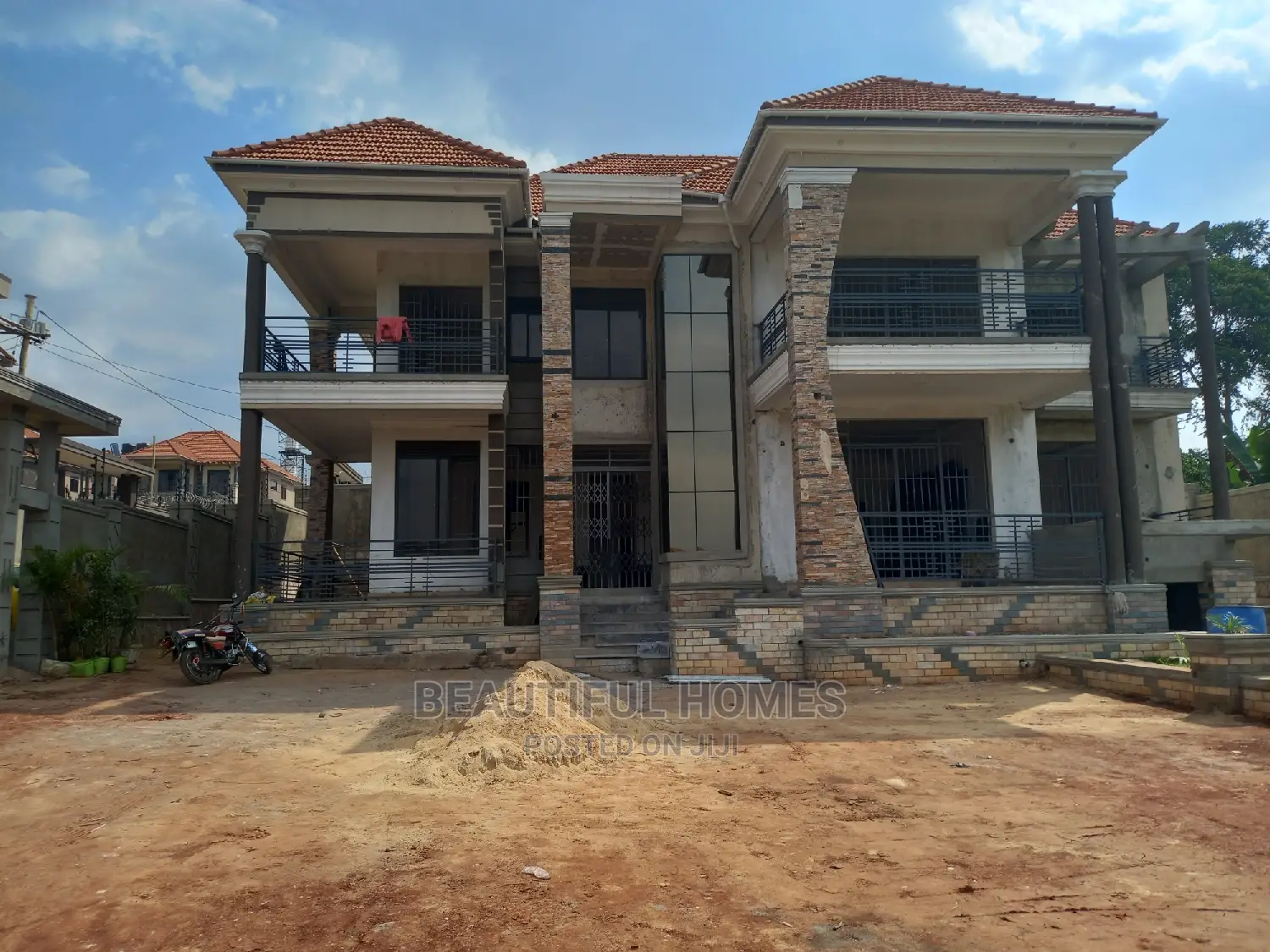 Furnished 6bdrm Mansion in Kisaasi, Central Division for sale in Central Division