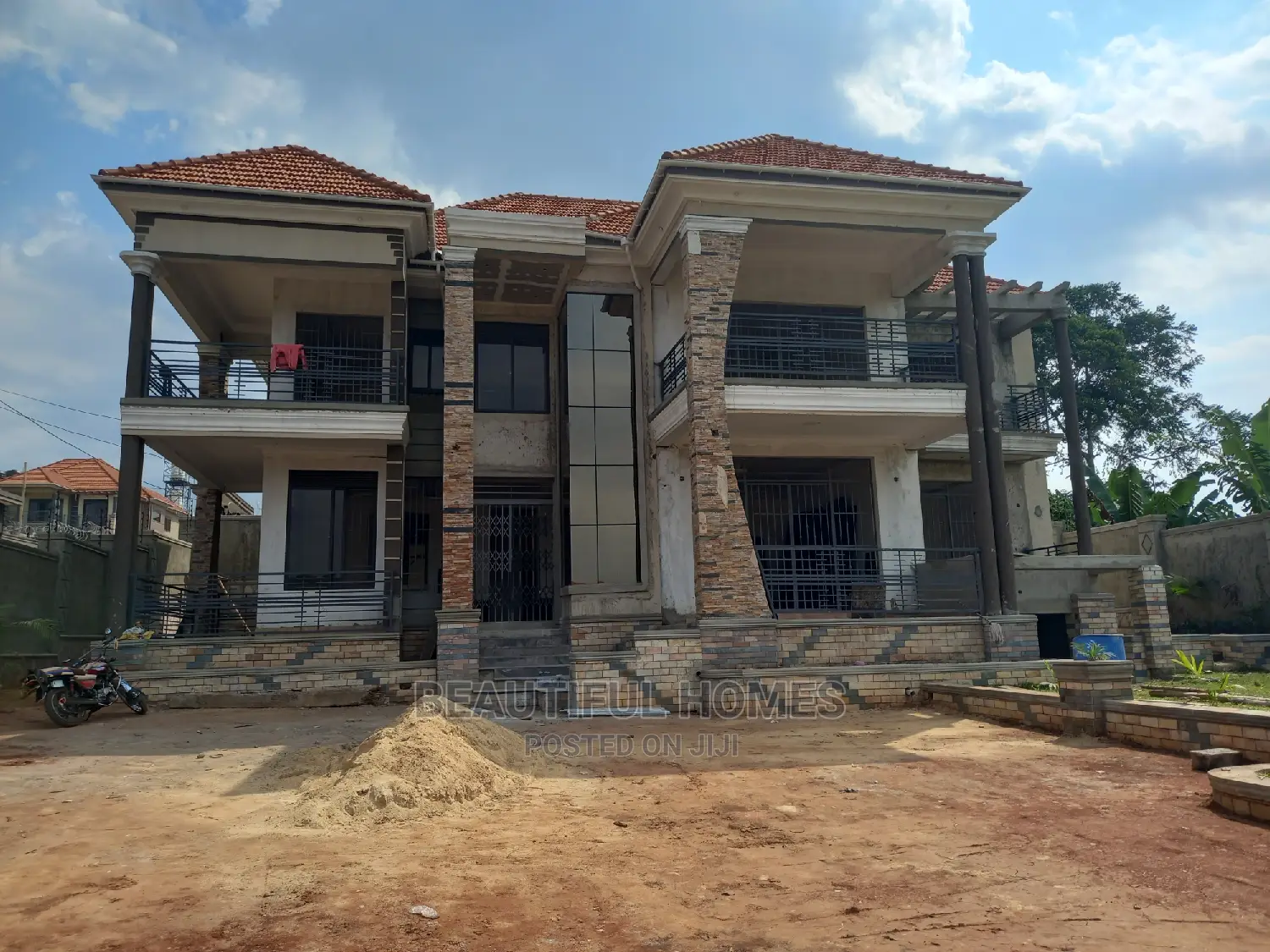 Furnished 6bdrm Mansion in Kisaasi, Central Division for sale in Central Division