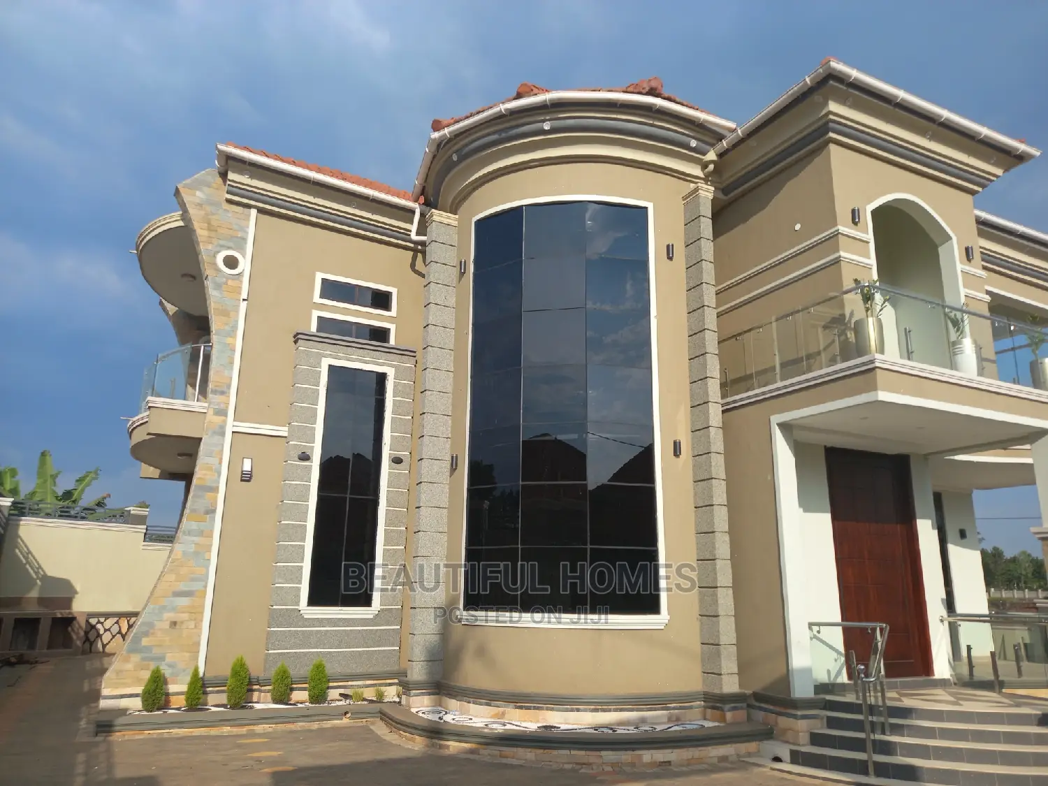 Furnished 6bdrm Duplex in Kira Five Star for sale in Kira