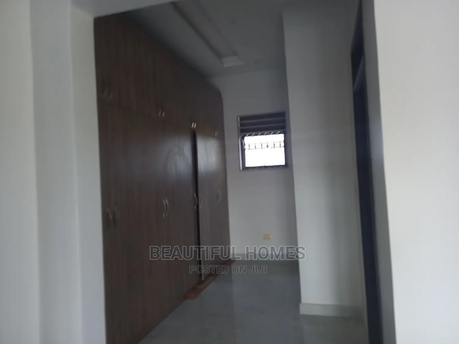 Furnished 6bdrm Mansion in Kira Town for sale in Kira
