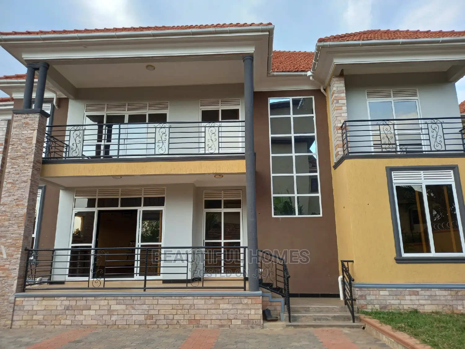 Furnished 6bdrm Duplex in Kira Storeyed Estate for sale in Kira