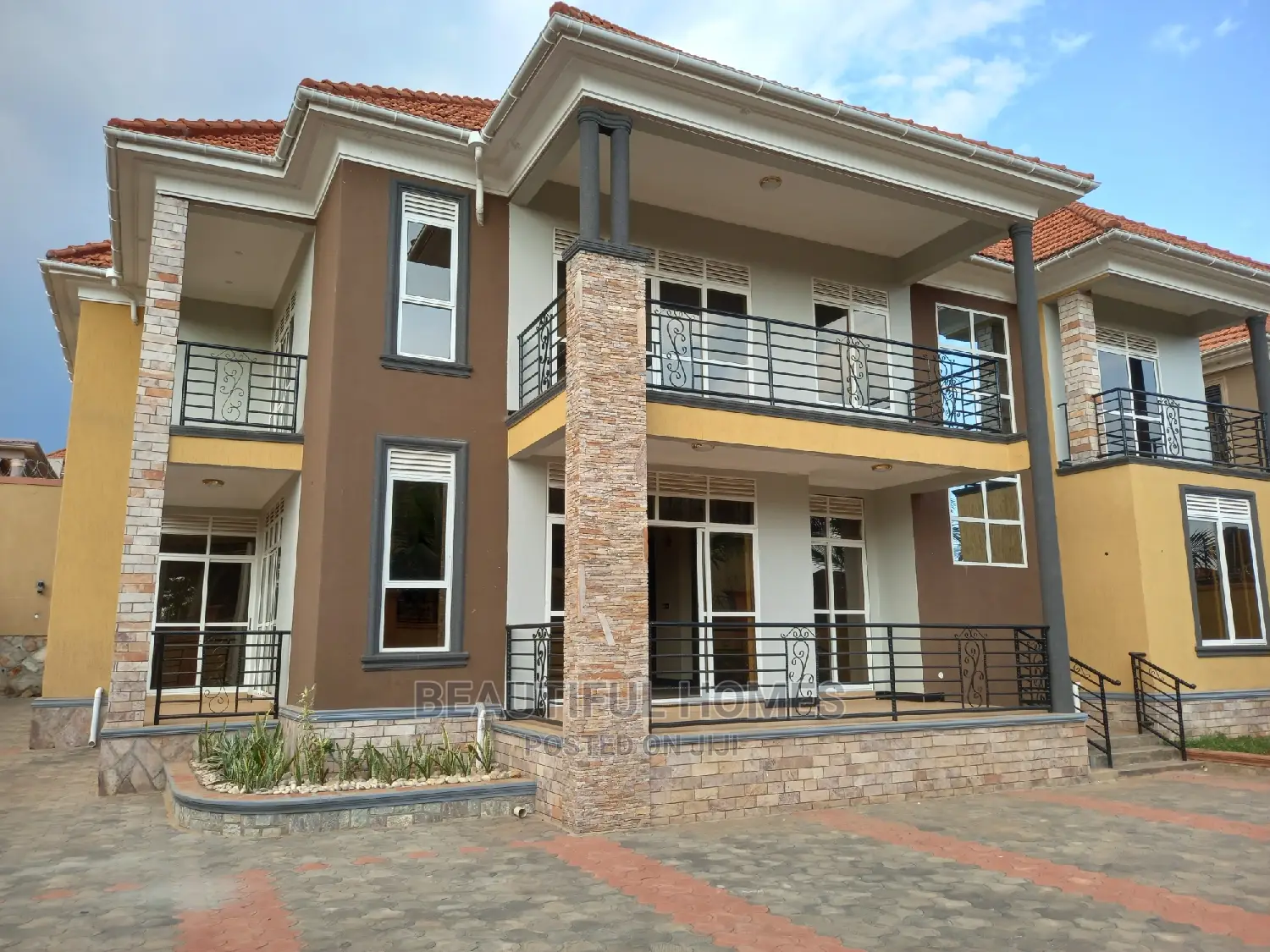 Furnished 6bdrm House in Kira First Class for sale in Kira