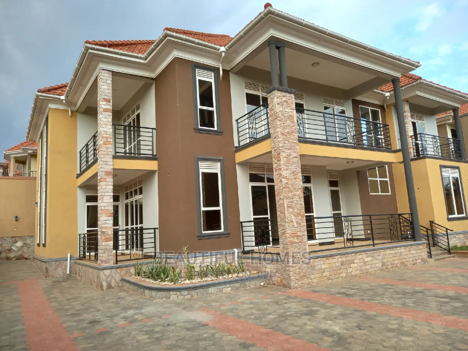 Furnished 6bdrm House in Kira First Class for sale in Kira