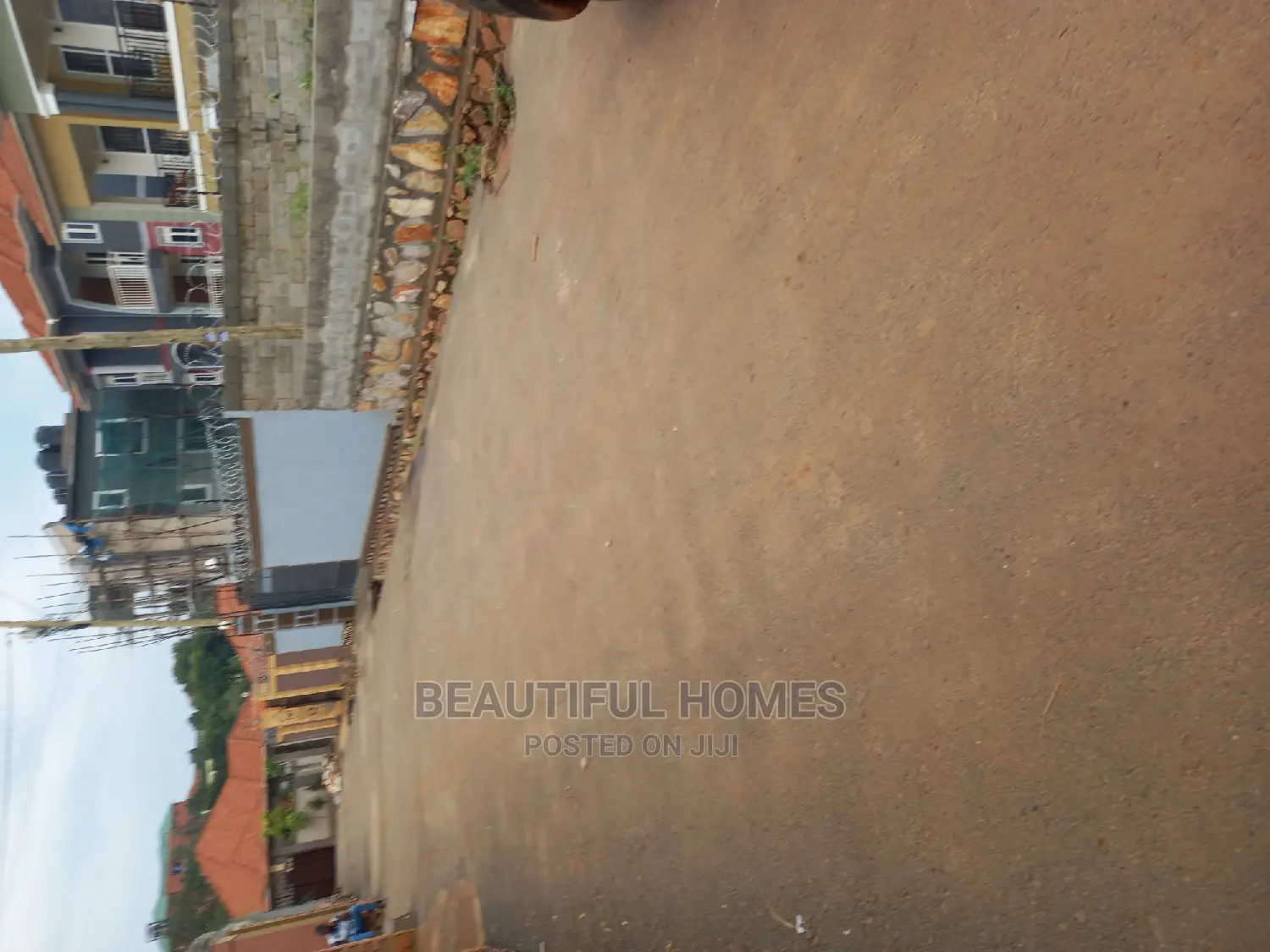 Furnished 4bdrm Duplex in Kira Town for sale in Kira