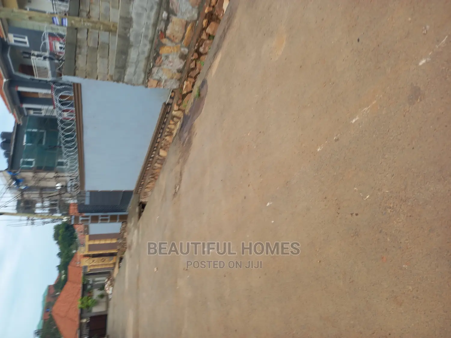 Furnished 4bdrm Duplex in Kira Gated Estate for sale in Kira