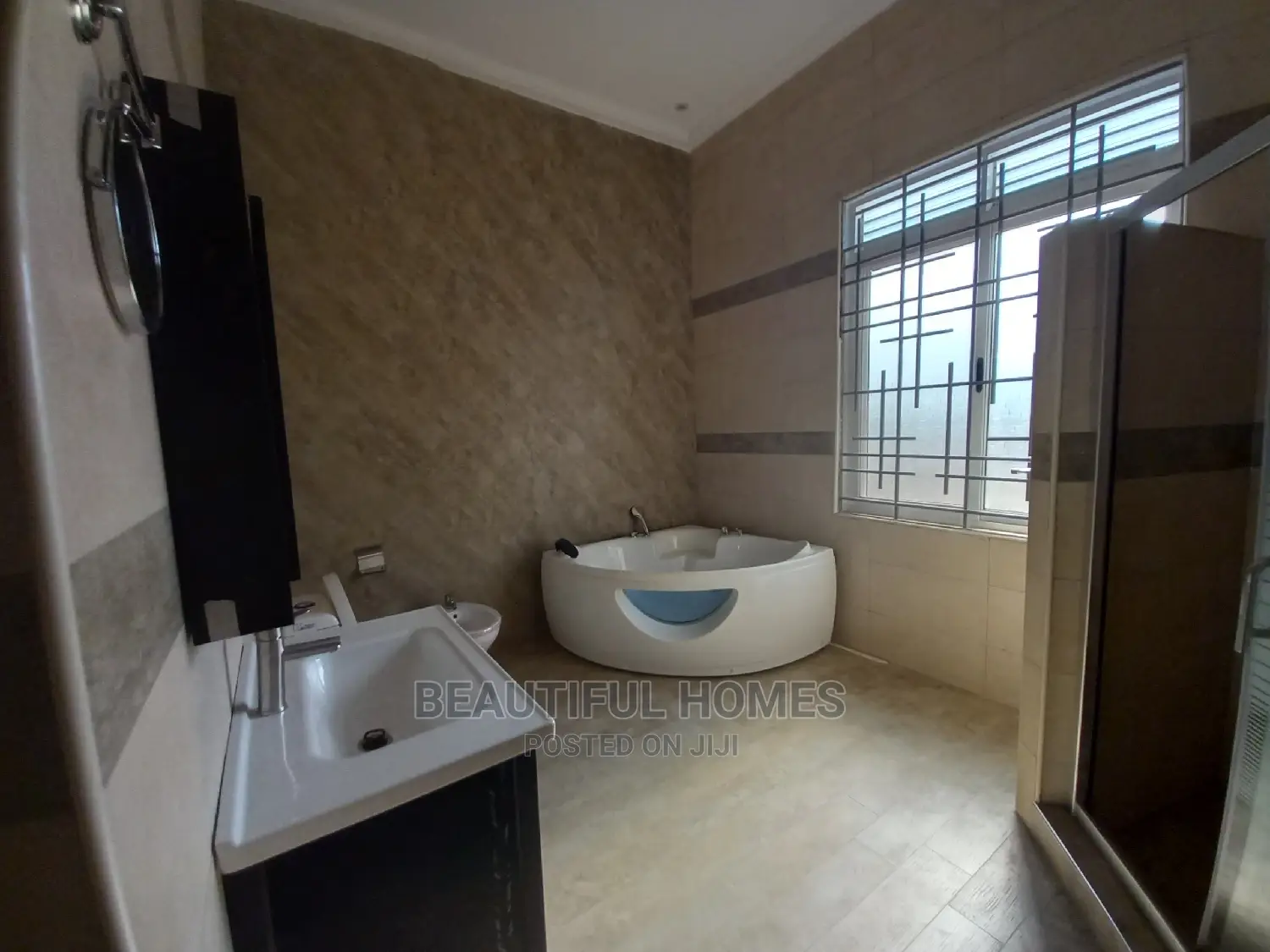 Furnished 5bdrm Duplex in Kira, Nakawa for sale in Nakawa