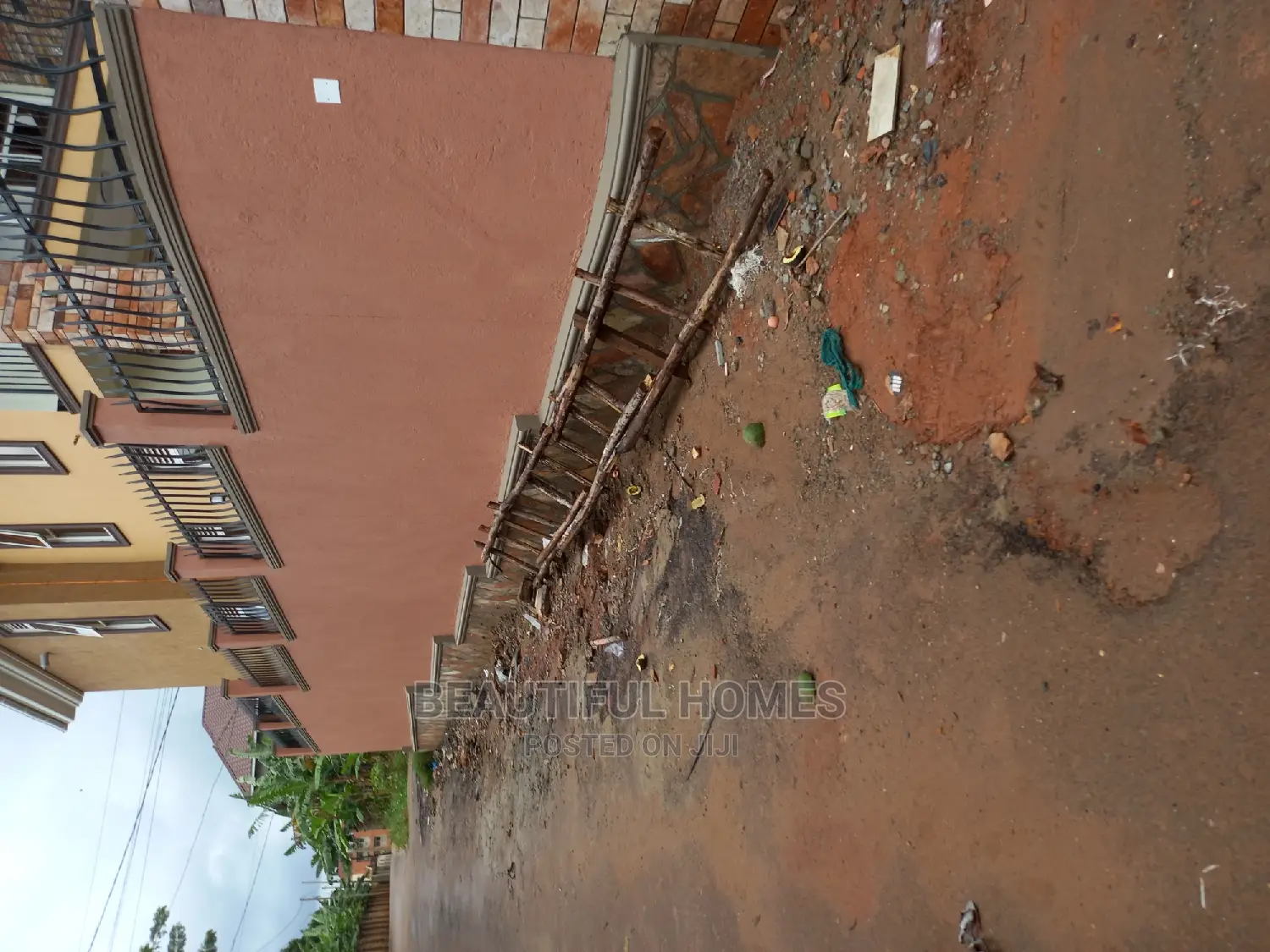Furnished 5bdrm House in Kira for sale in Kira