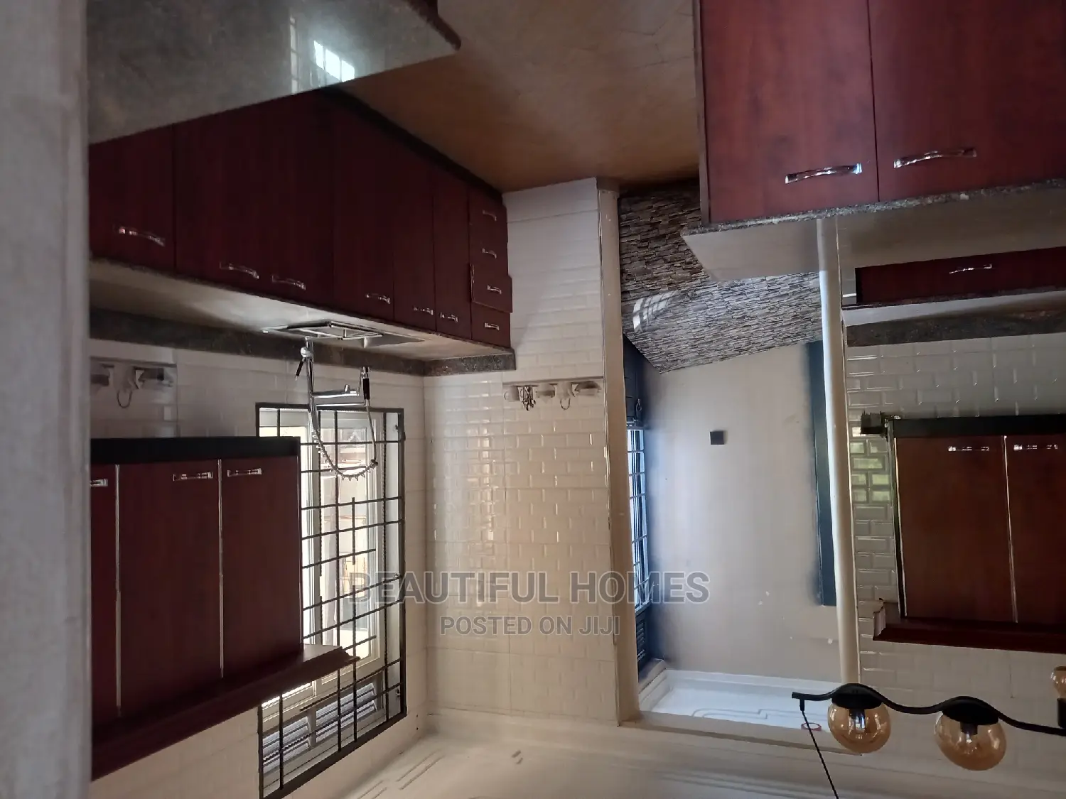 Furnished 5bdrm Duplex in Kira Mamerito Road for sale in Kira