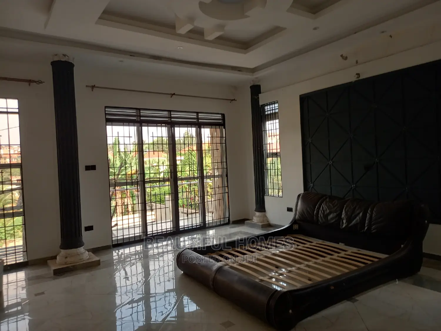 Furnished 5bdrm Mansion in Kira Executive for sale in Kira