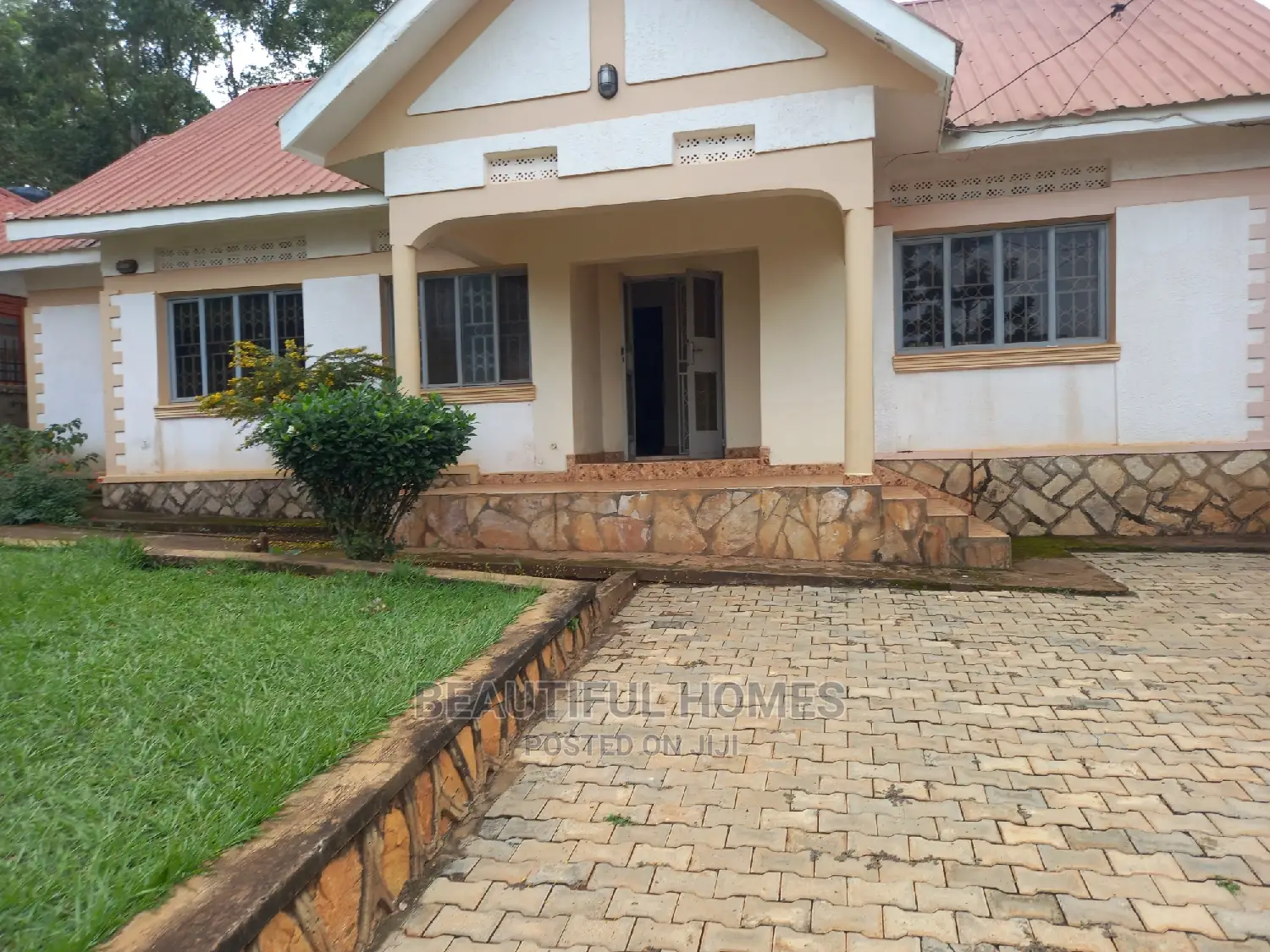 Furnished 3bdrm House in Kira for sale in Kira