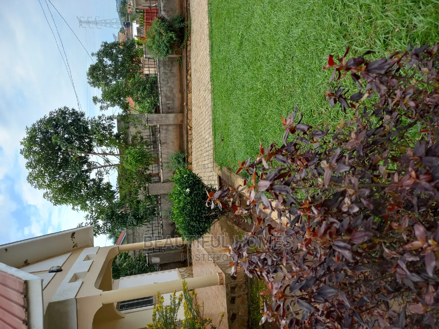 Furnished 3bdrm Bungalow in Kira for sale in Kira