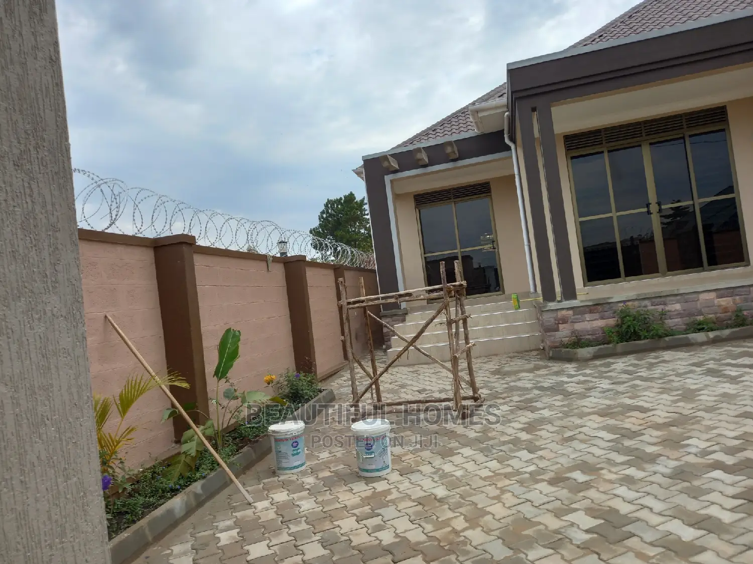 Furnished 3bdrm Bungalow in Nakwero, Kira for sale in Kira